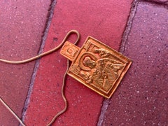 Collana Ex Voto di Line Vautrin