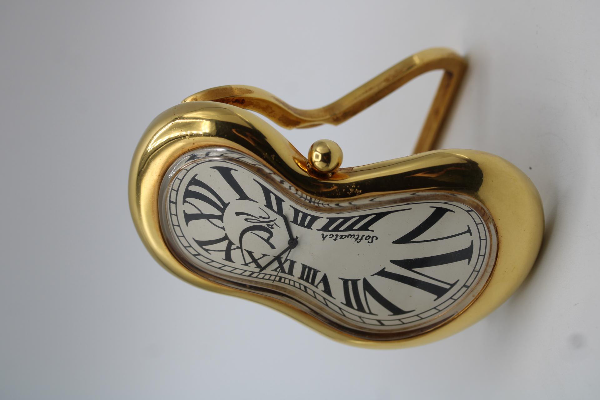 Exaequo Softwatch Salvador Dali Schreibtischuhr 2