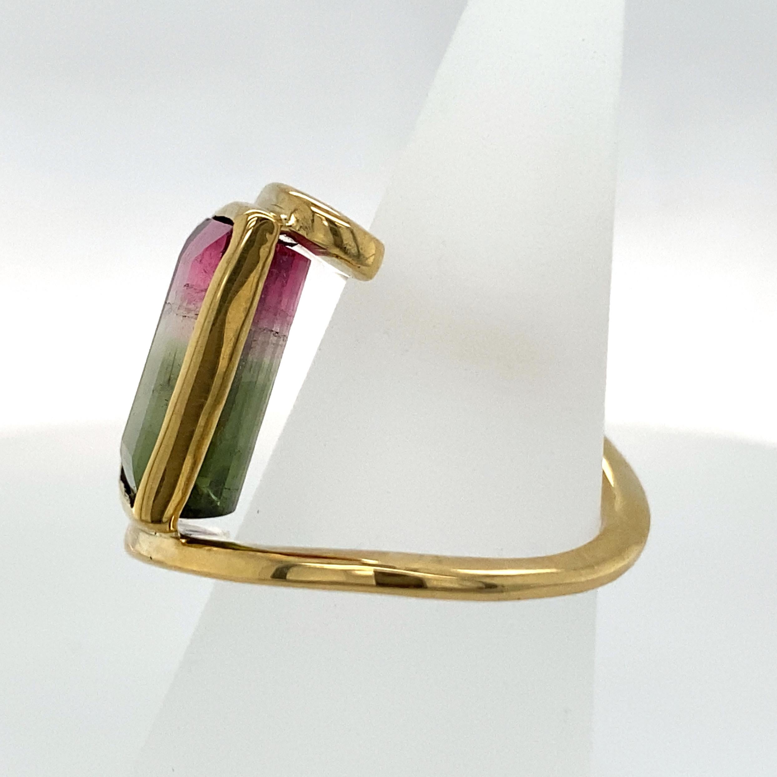 Exaggerated Bypass Ring with 4.75ct Watermelon Tourmaline in 18 Karat Gold 1