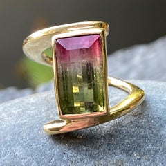 Bague bypass exagérée en or 18 carats avec tourmaline melon d'eau de 4,75 carats