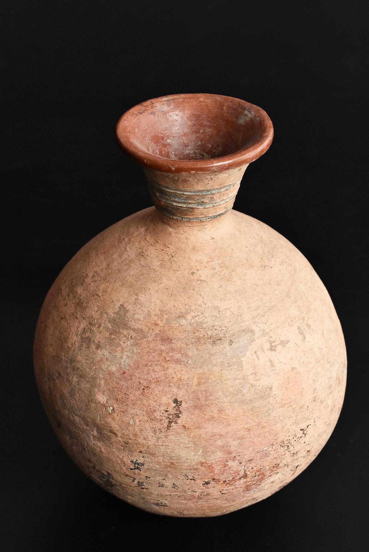 Excavated Earthenware Ancient Vases / Jar / Indus or Andean Civilizations In Good Condition In Sammu-shi, Chiba