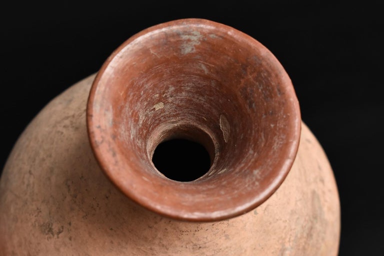 Pottery Excavated Earthenware Ancient Vases / Jar / Indus or Andean Civilizations