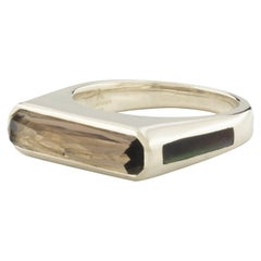 Excellence Side Band Ring Smokey Quartz and Black Mother of Pearl in White Gold