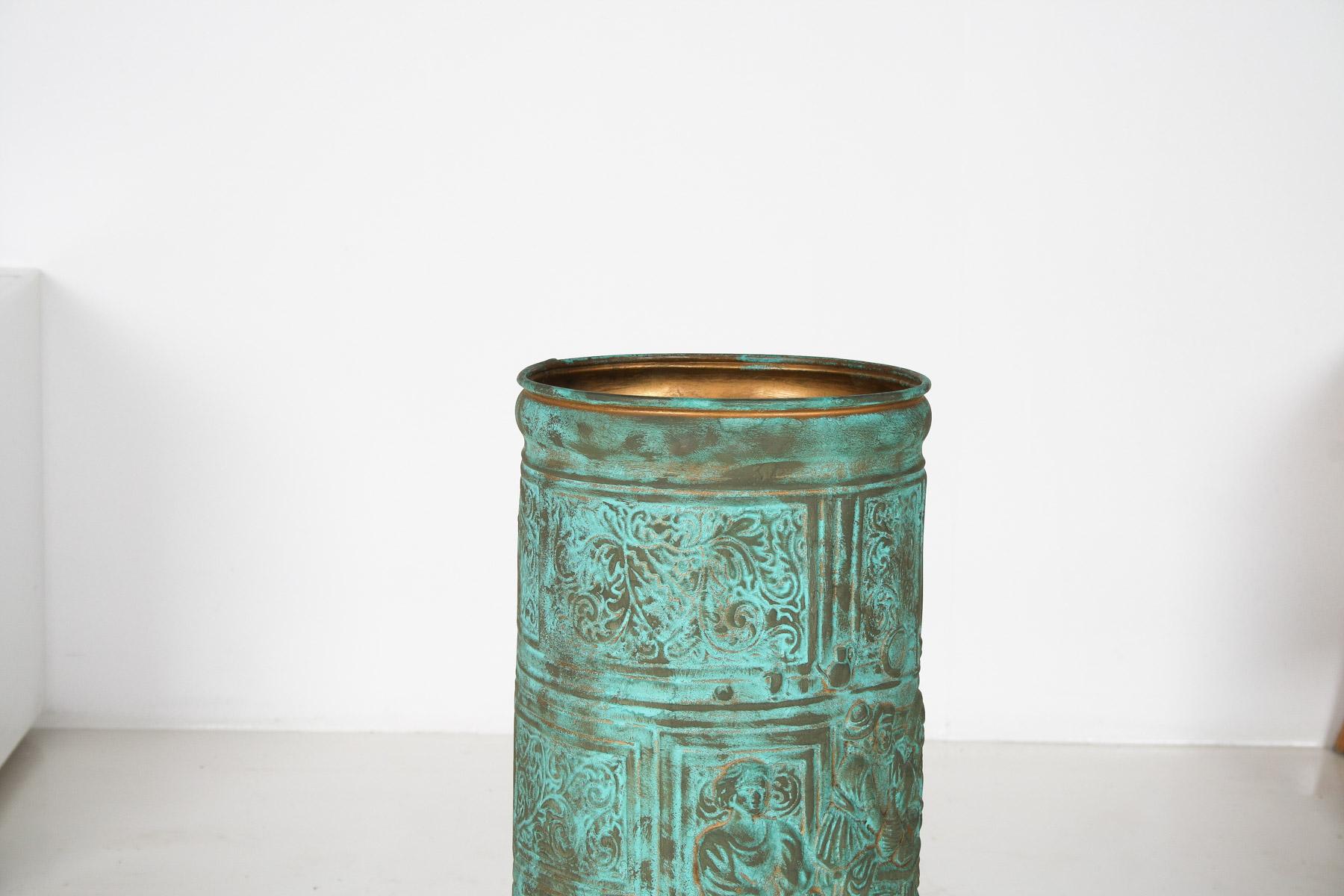 20th Century Excellent 1950s Brass Stick Umbrella Stand Pot with Verdigris Copper Patina For Sale