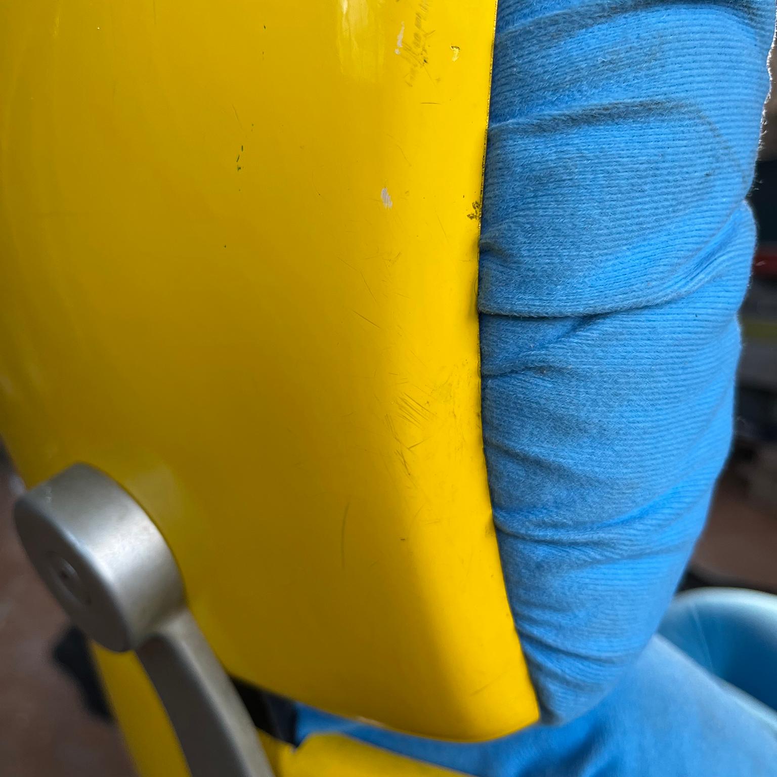 Excellent Comfortable Cinema Chair from a Cinema in Paris, circa 1970 7