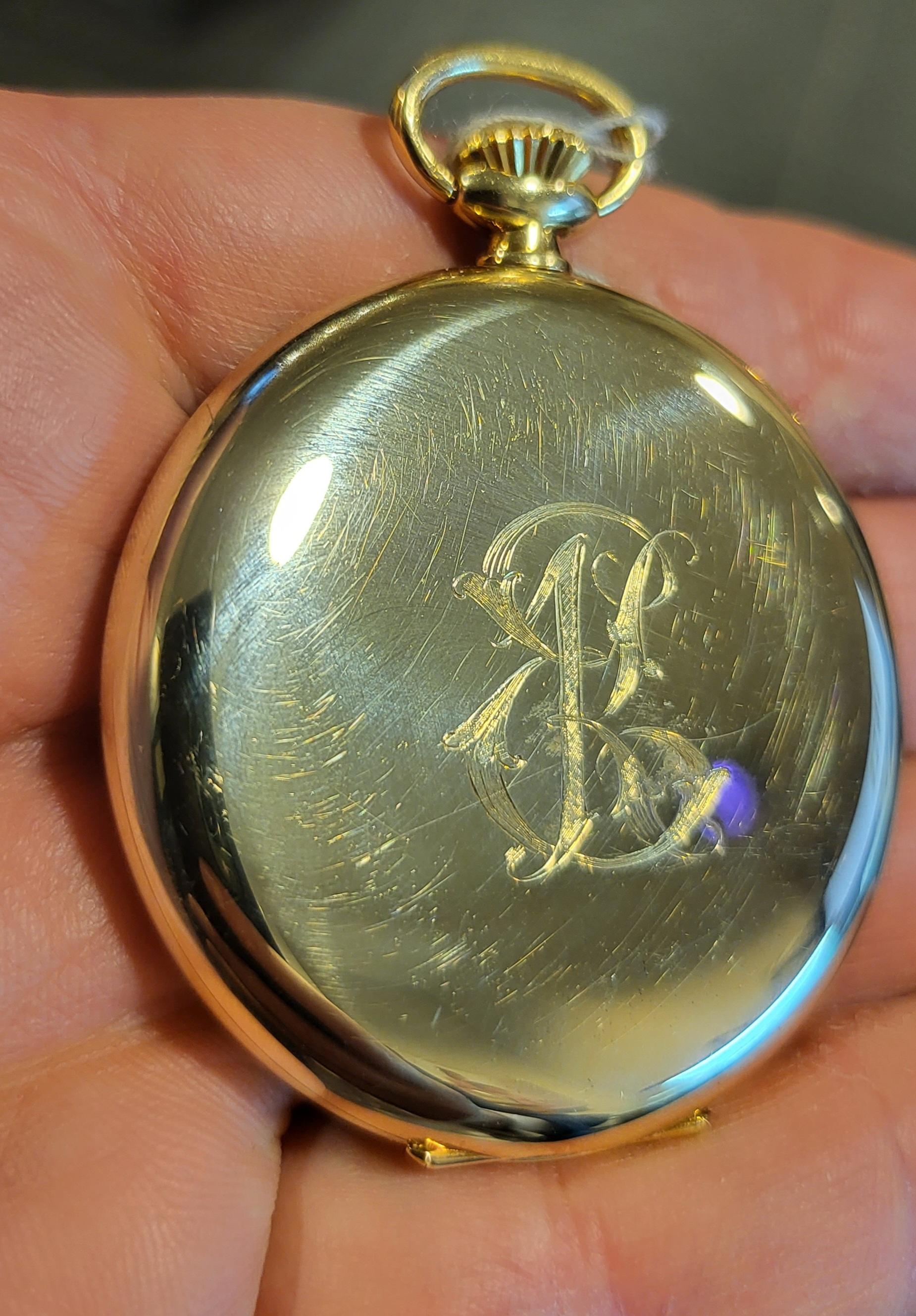 Excellent Condition 14kt Yellow Gold Omega Pocket Watch, Calibre 163, Gold Dial For Sale 10