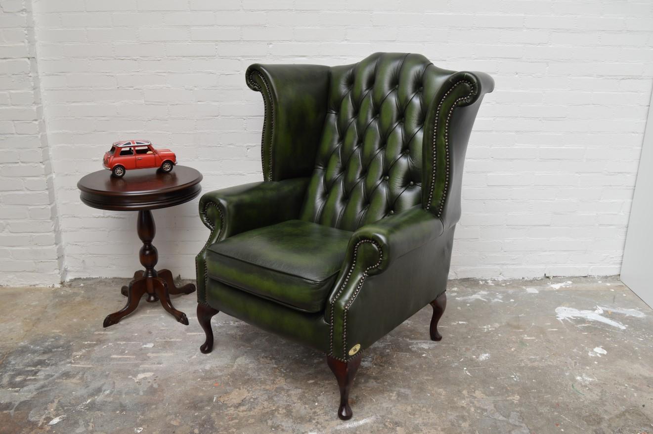 Leather Excellent Delta Chesterfield Wingchair  For Sale