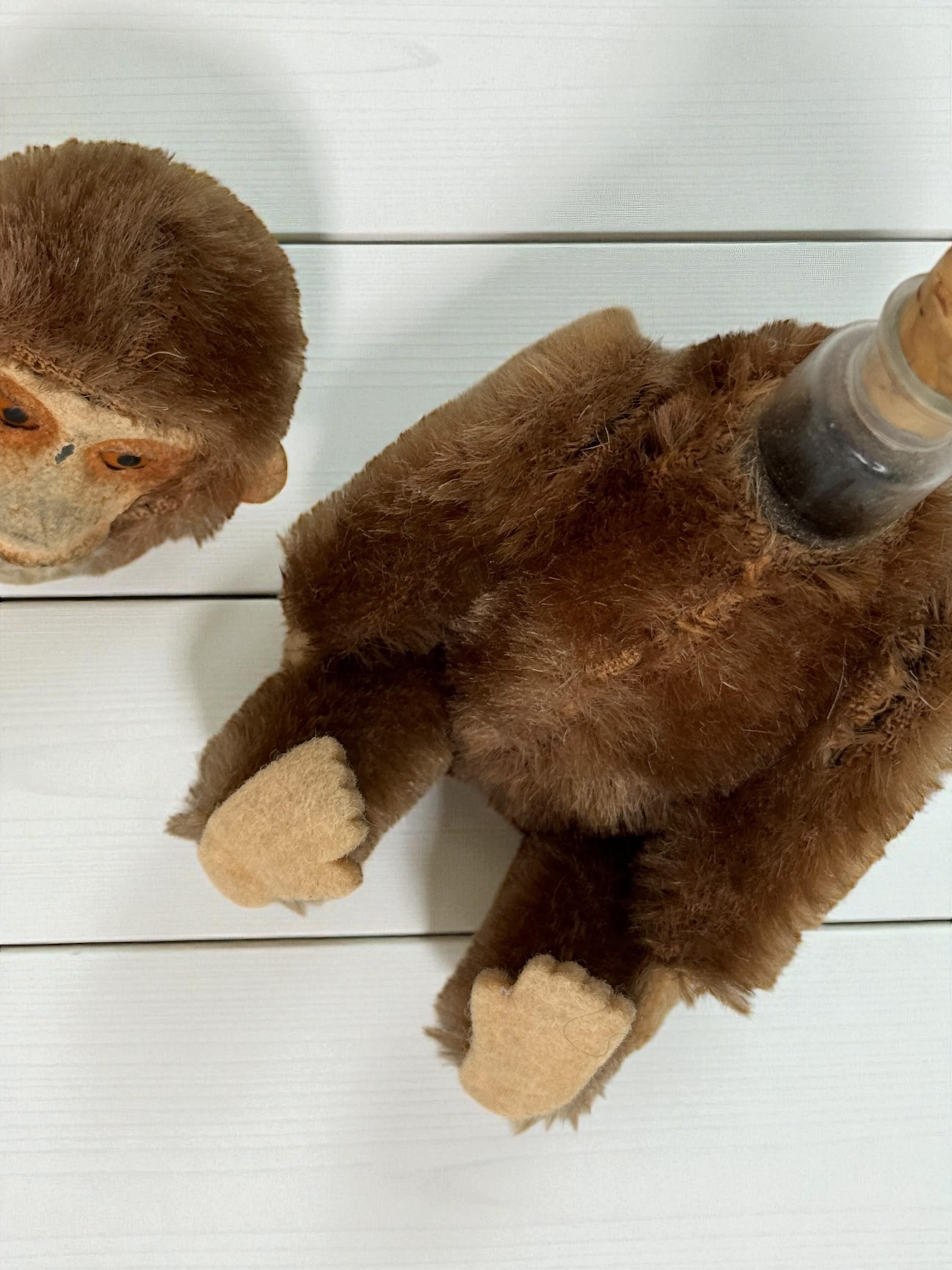 Excellent Early 1900's Schuco Monkey with Secret Perfume Holder For Sale 10