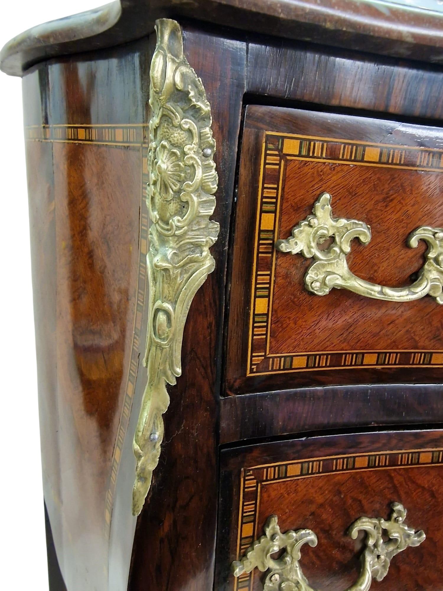 Veneer Excellent Chest of Drawers, 1st Half 19th Century, ~ 1830, France For Sale