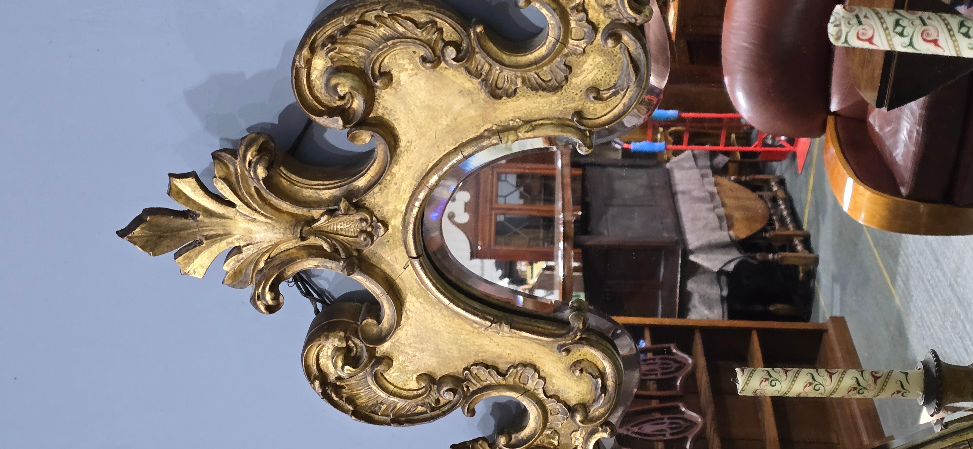 Excellent Miroir Girondelle doré en vente 4