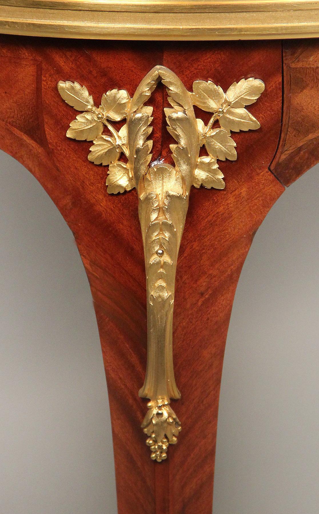 Ausgezeichneter Bronze-Teetisch aus dem späten 19. Jahrhundert, Paul Sormani zugeschrieben im Zustand „Gut“ im Angebot in Long Island City, NY