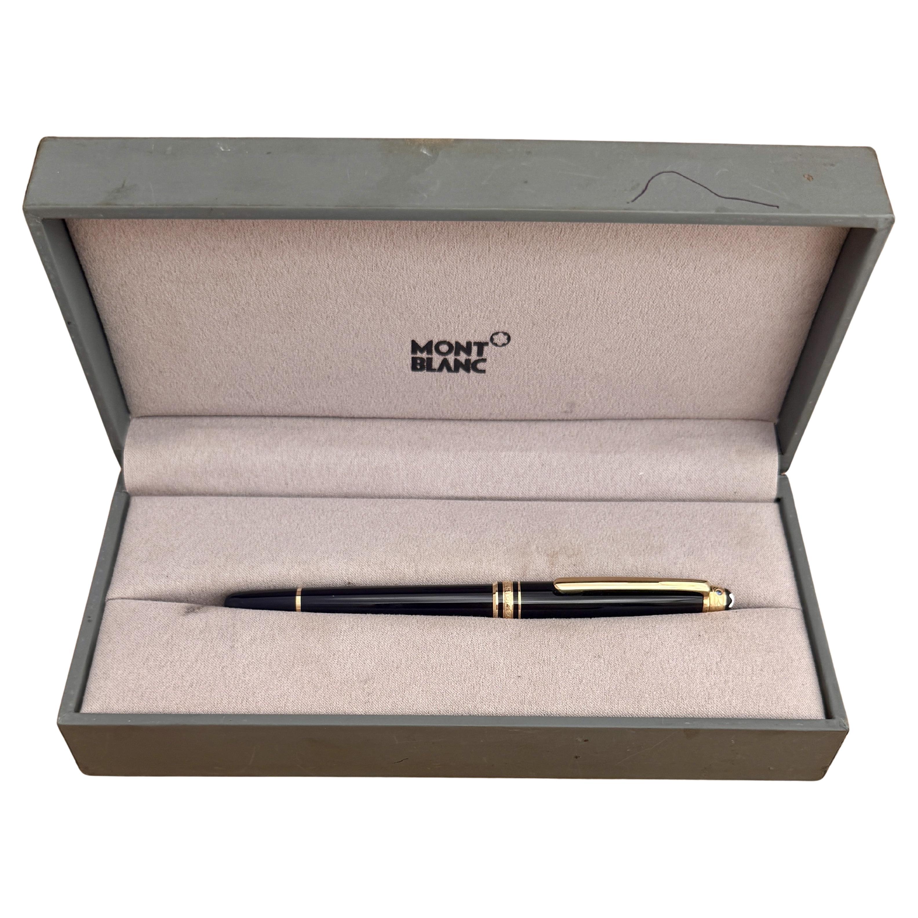 Does Montblanc use real gold?