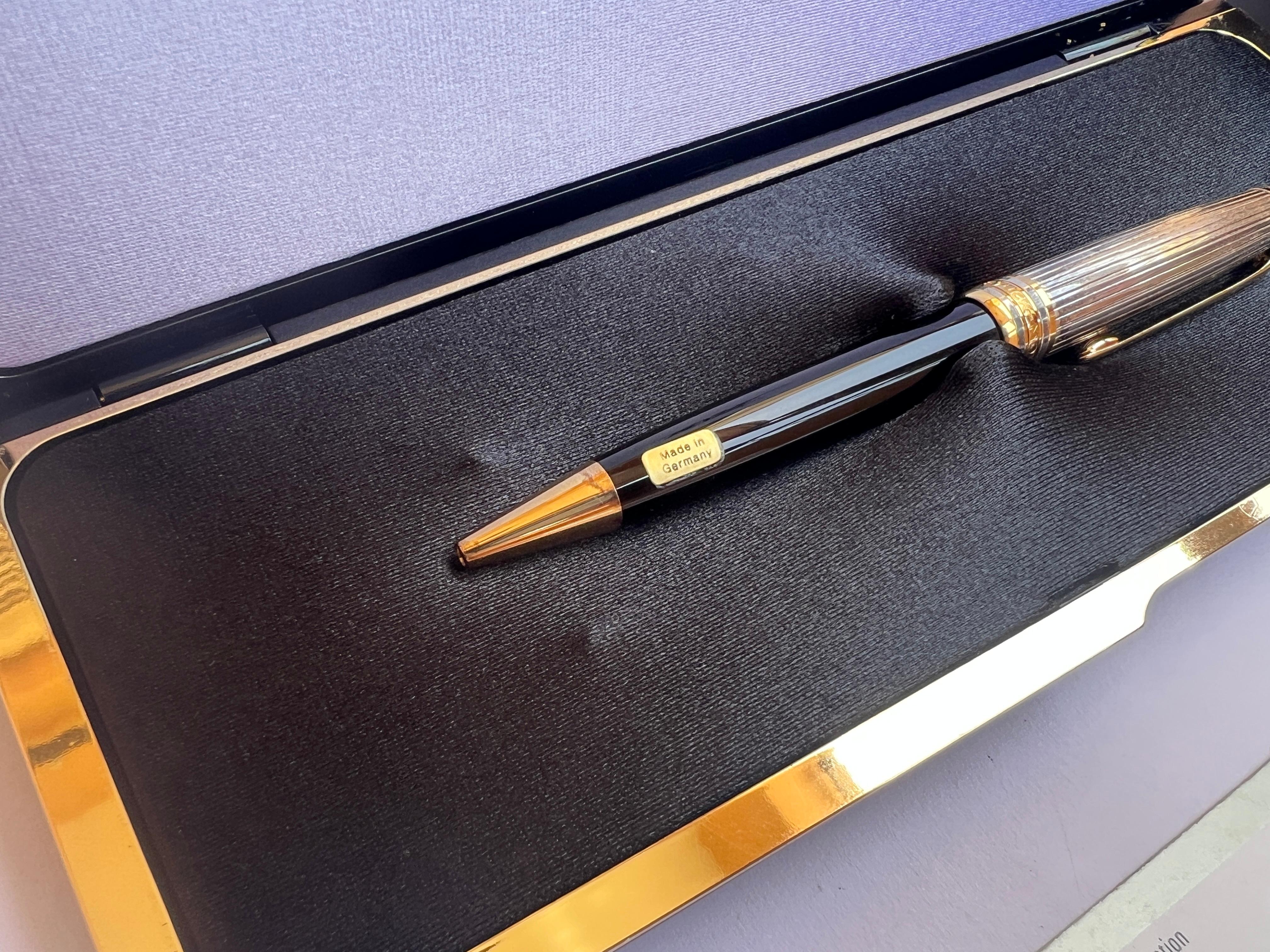 Excellent Montblanc Meisterstück Solitaire Doue Sterling Silver Ballpoint Pen For Sale 6