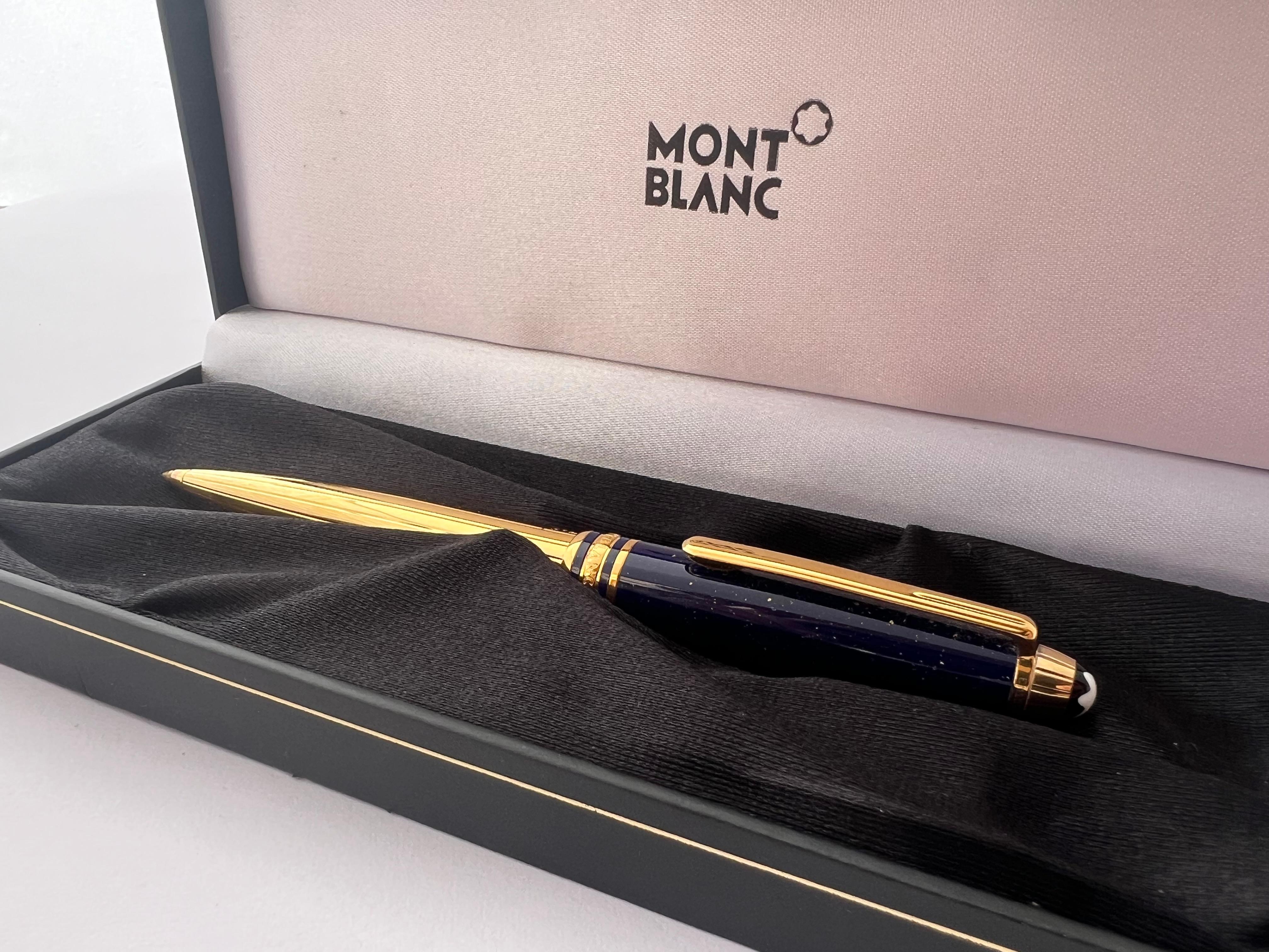 Für Ihre Betrachtung ist diese fantastische MONTBLANC Meisterstuck Ramses II Vermeil & Lapis Lazuli Kugelschreiber. Der Stift wird mit einer Originalverpackung geliefert. Wenn es nicht auf den Fotos zu sehen ist oder in der Beschreibung erwähnt
