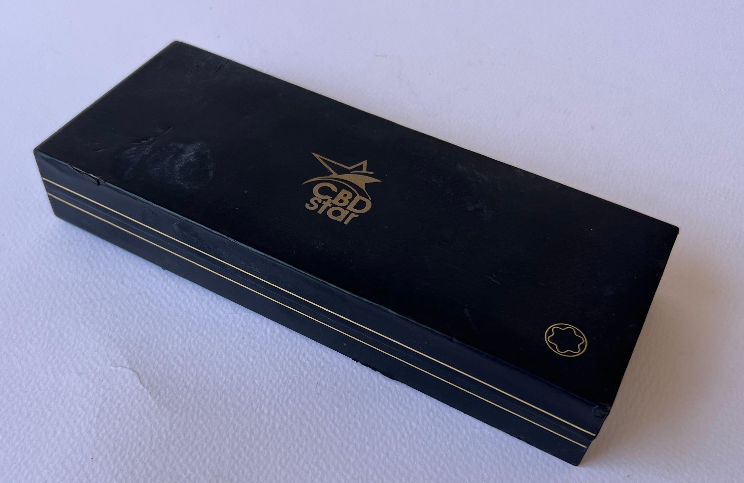 Eccellente penna stilografica Montblanc StarWalker Black RESIN 14K 585 in vendita 8