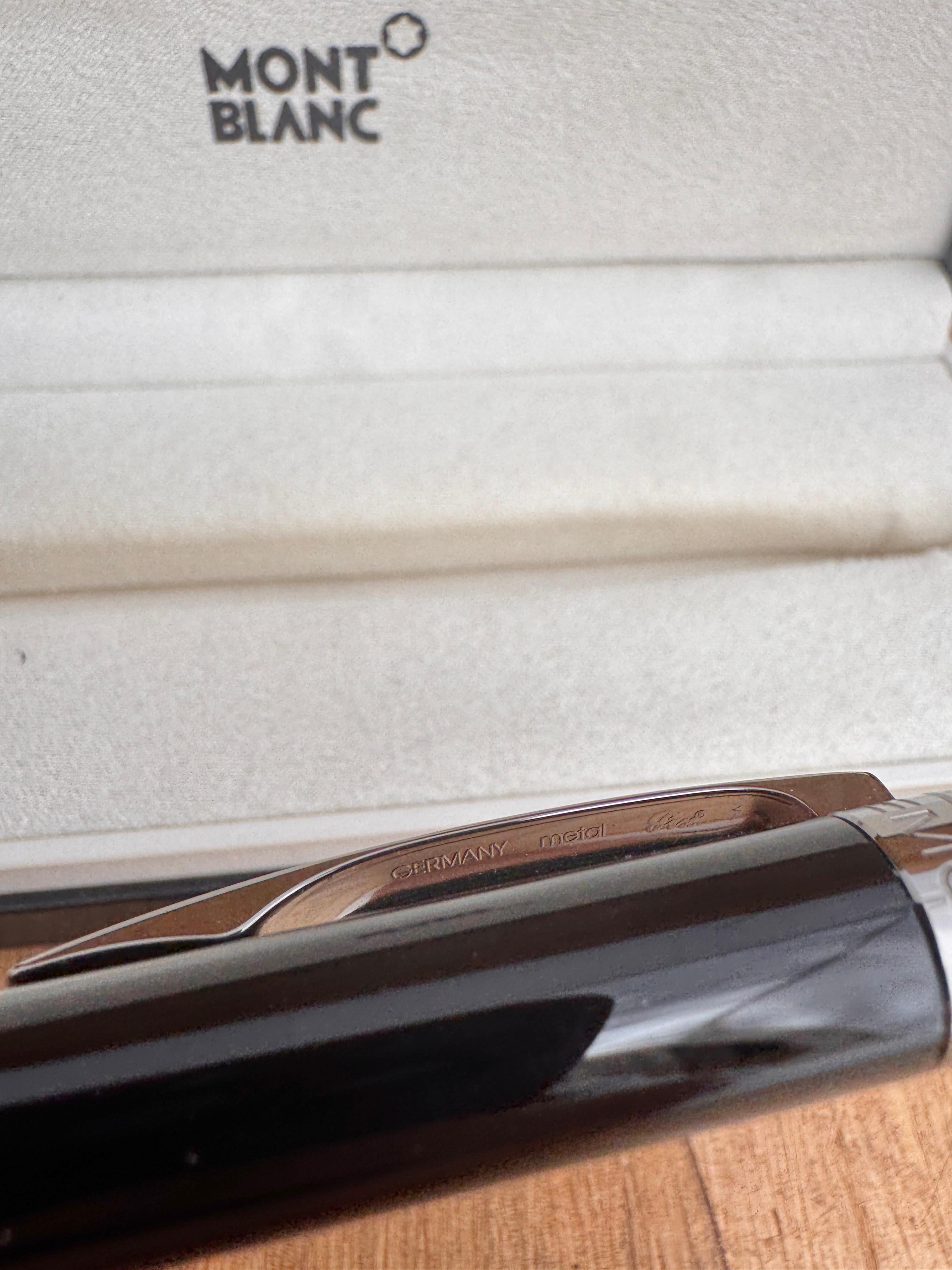 Excellent Stylo à Bille MONTBLANC Starwalker Midnight Black Dans sa Boîte d'Origine en vente 4