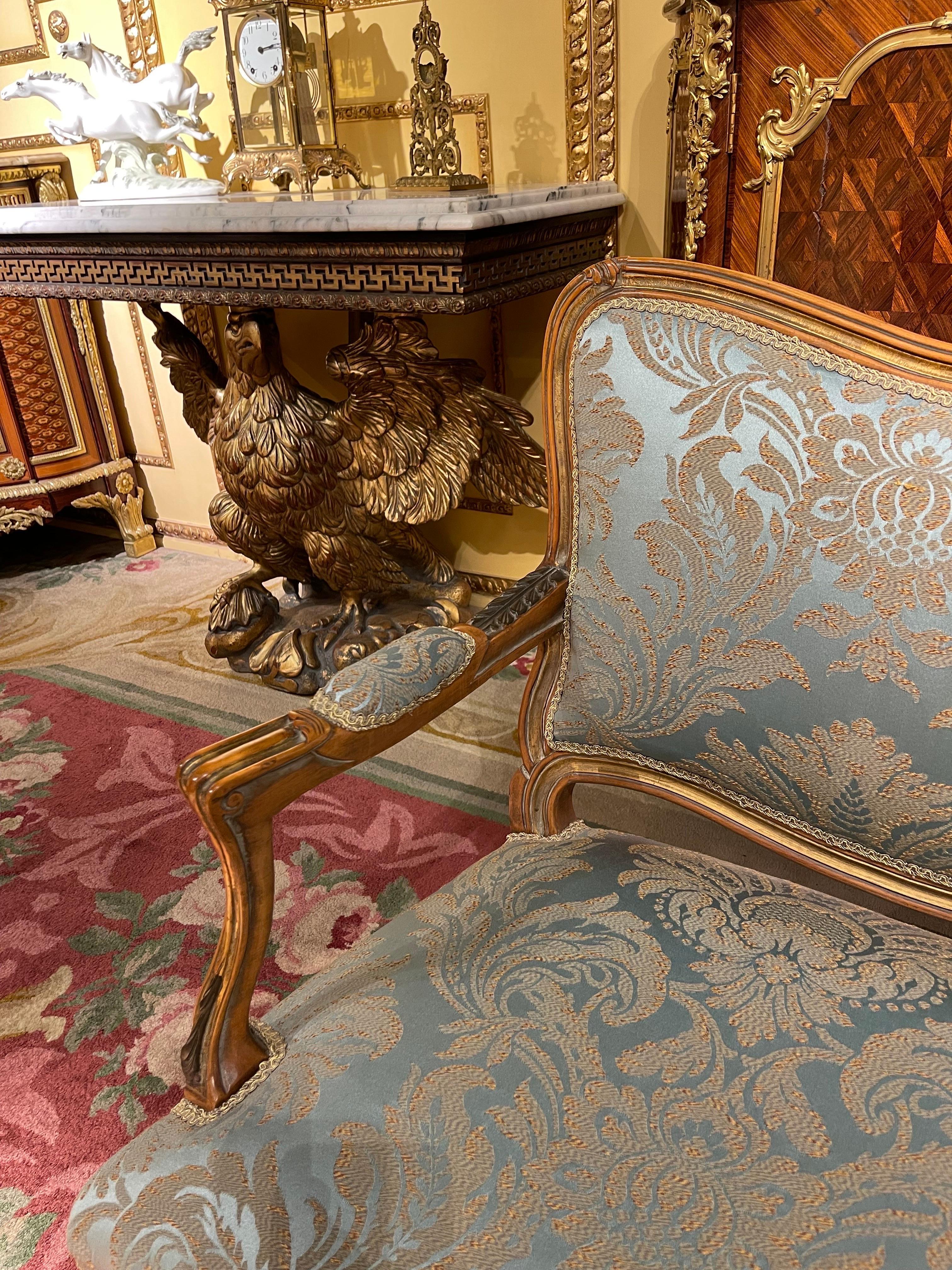 Excellent groupe de sièges français Noble/ Groupe Sofa Louis XV en vente 1