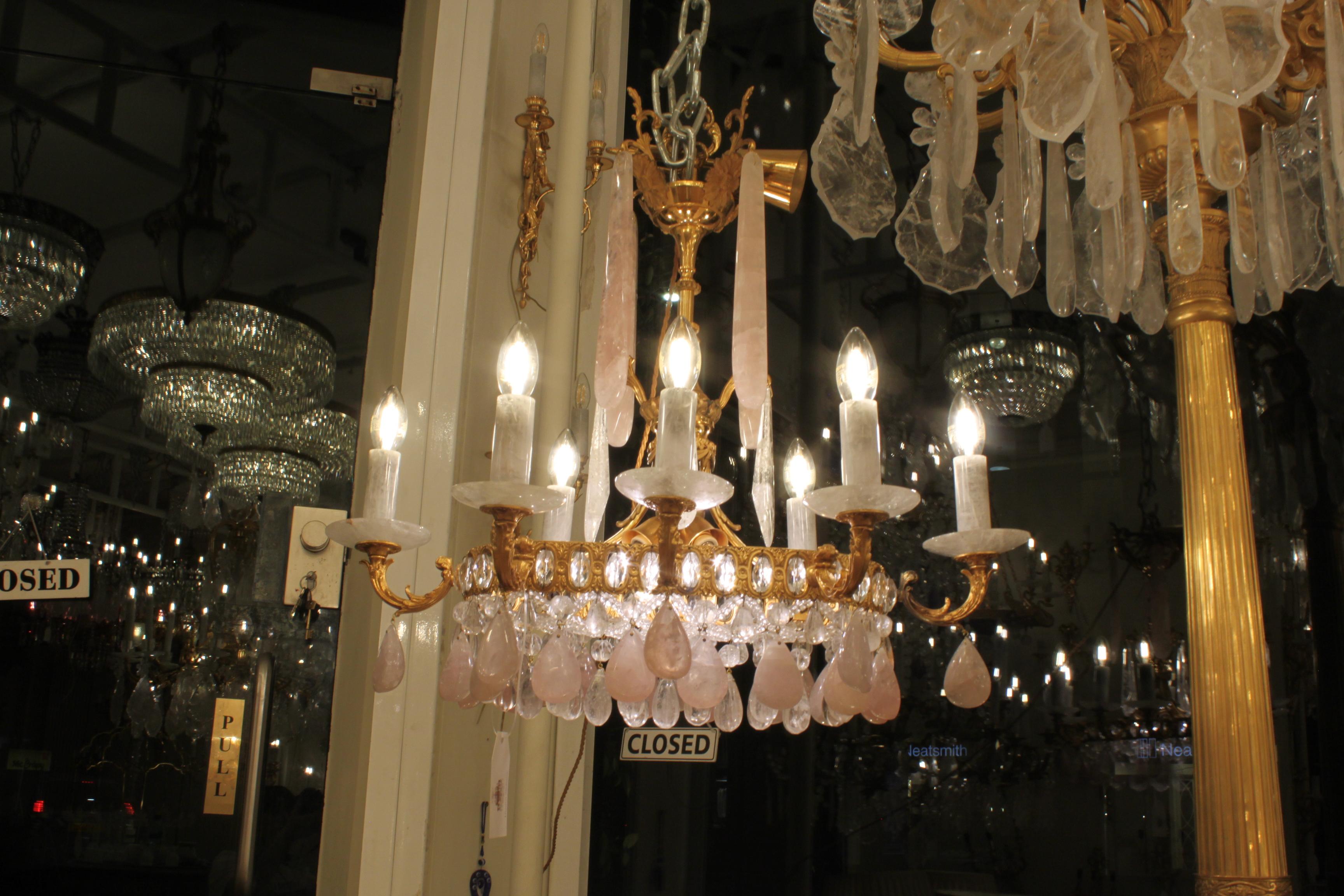Excellent Oval French Gilt Bronze Rock Crystal Chandelier For Sale 1
