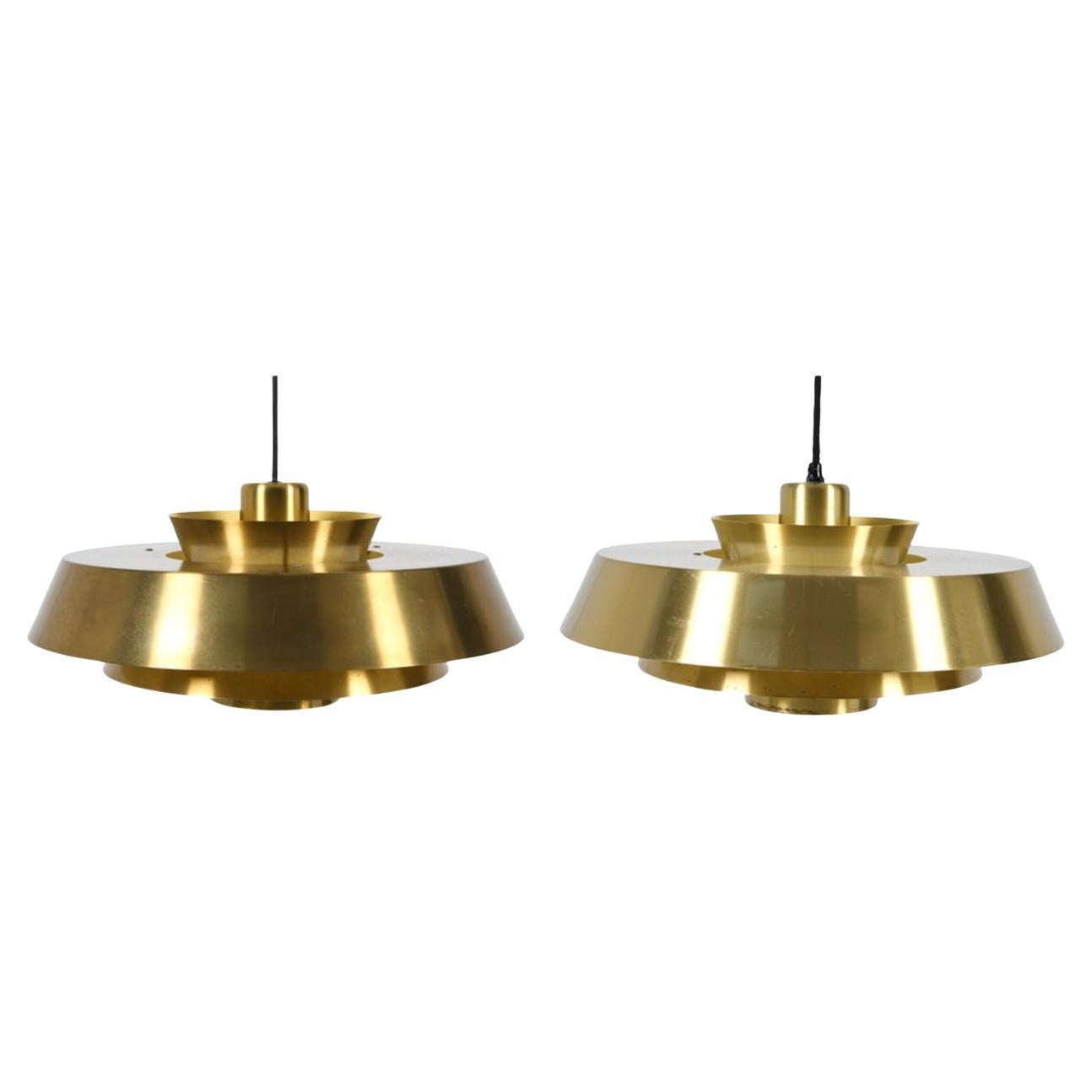 Excelente pareja de lámparas colgantes "NOVA" de Jo Hammerborg para Fog and Morup. en venta