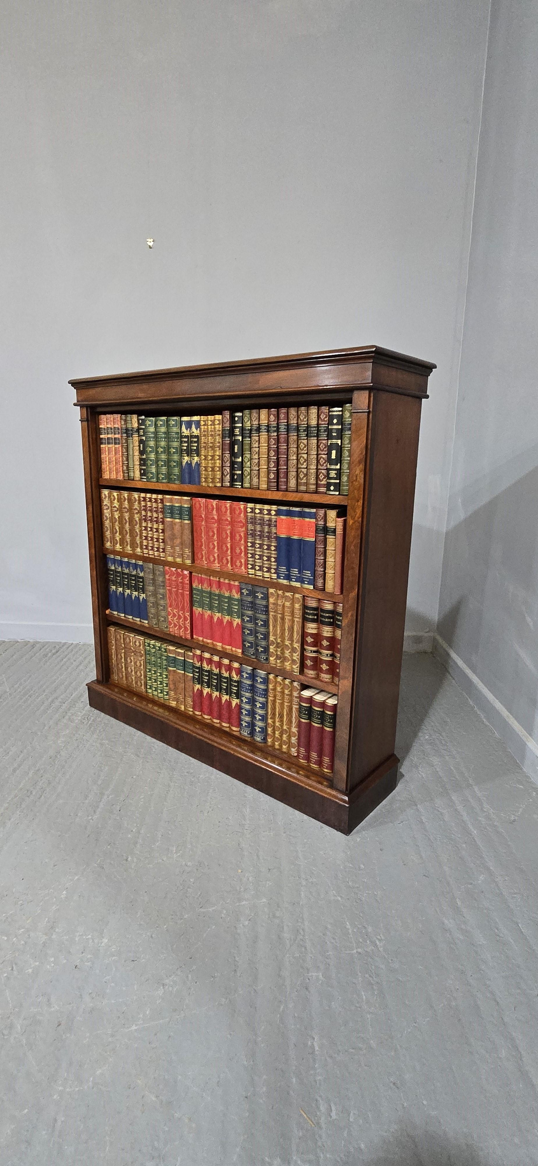 Excellent Quality Mahogany Open Adjustable Library Bookcase For Sale 6
