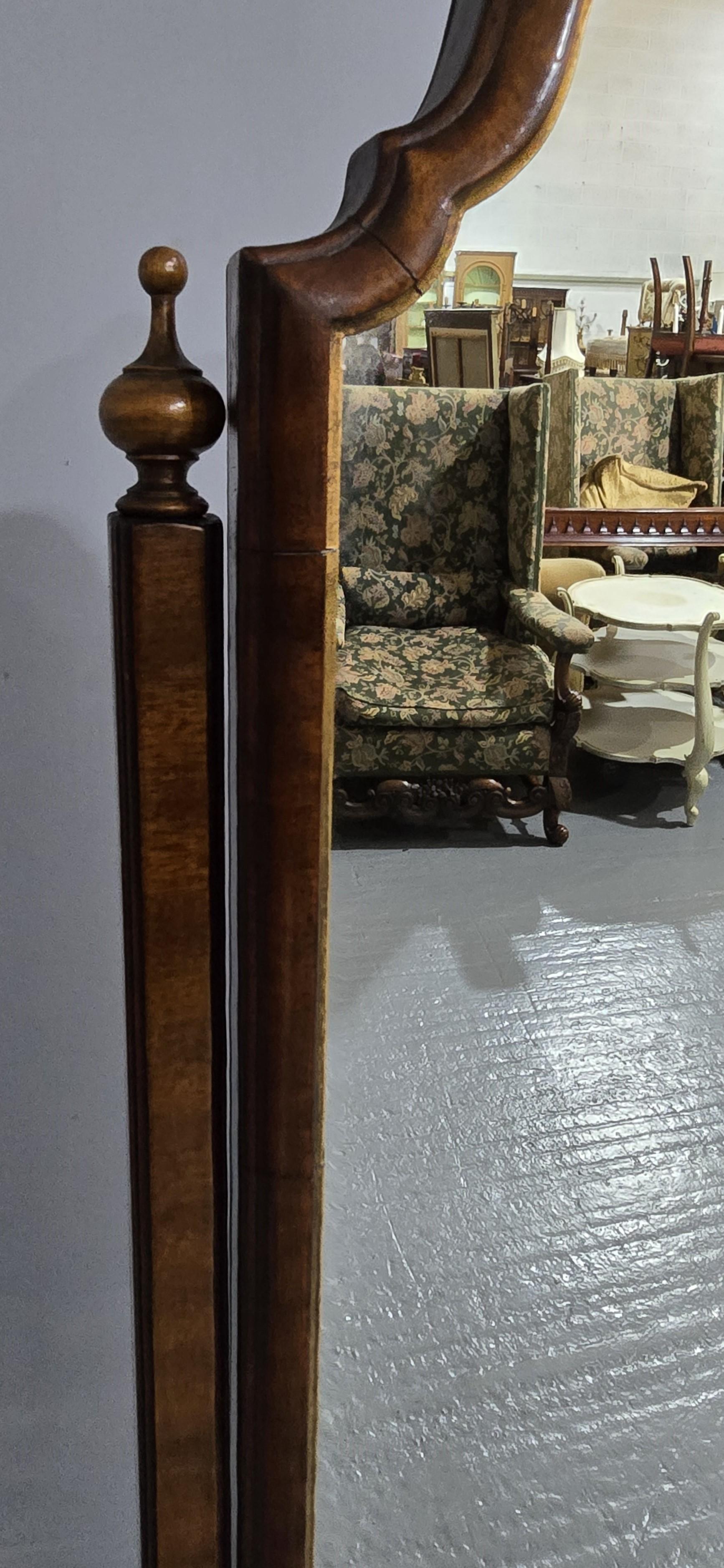 Espejo cheval de nogal de excelente calidad siglo XIX en venta