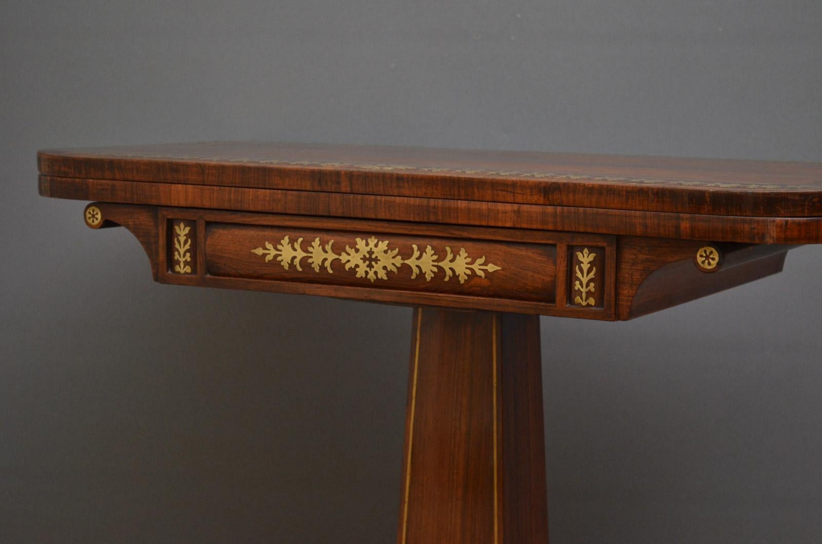 Excellent Regency Brass Inlaid Rosewood Card Table In Good Condition For Sale In Whaley Bridge, GB