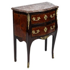 Excellent small chest of drawers, Louis Philippe, high craftsmenship 1830 France