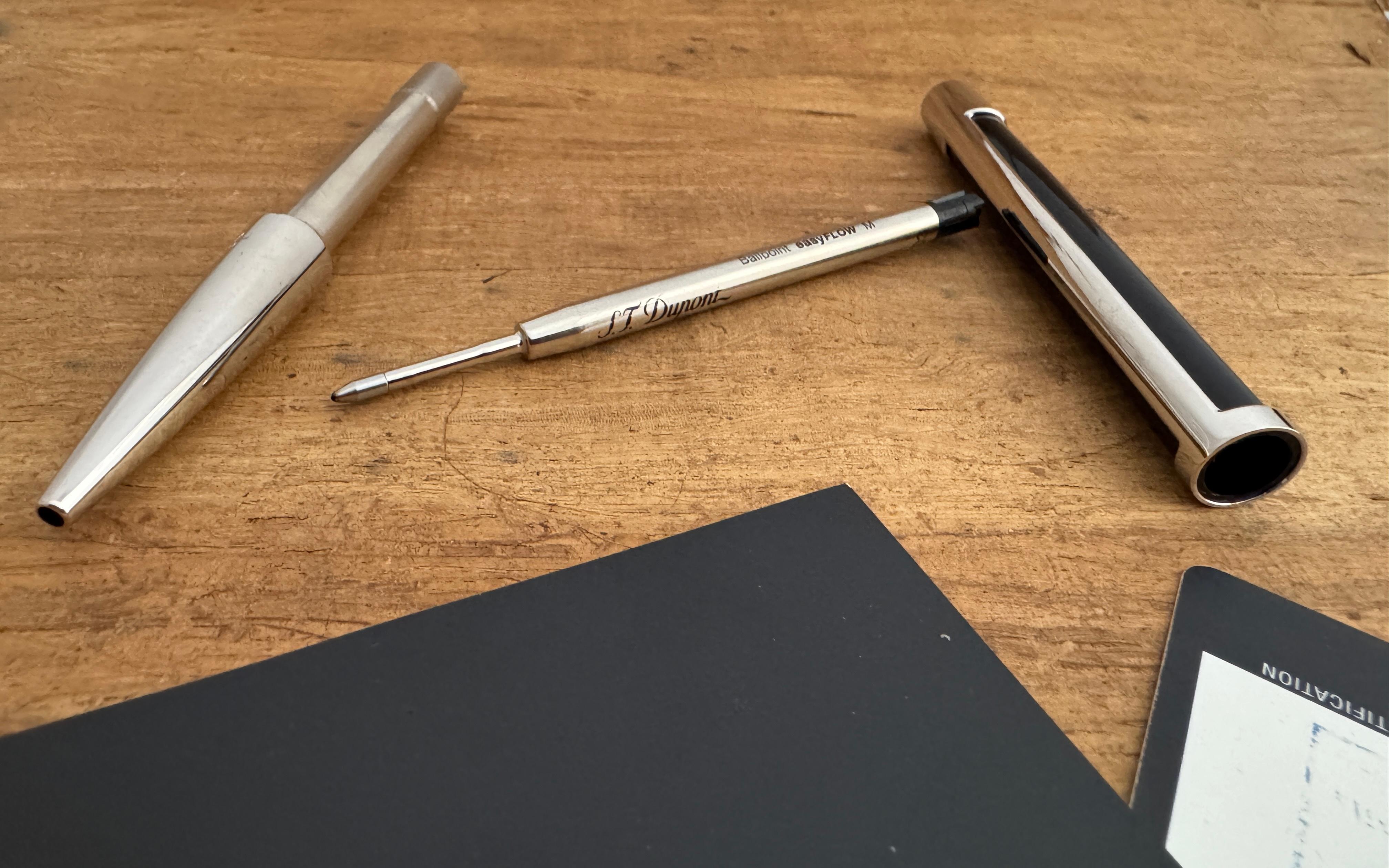 Excellent S.T. Dupont Defi Ballpoint Pen Gun Metal complète en vente 4