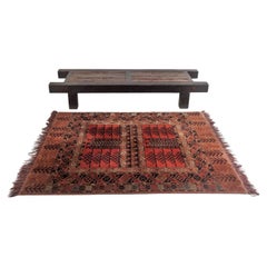 Excellent tapis oriental tribal vintage en laine douce avec des tons rouge et orange terreux