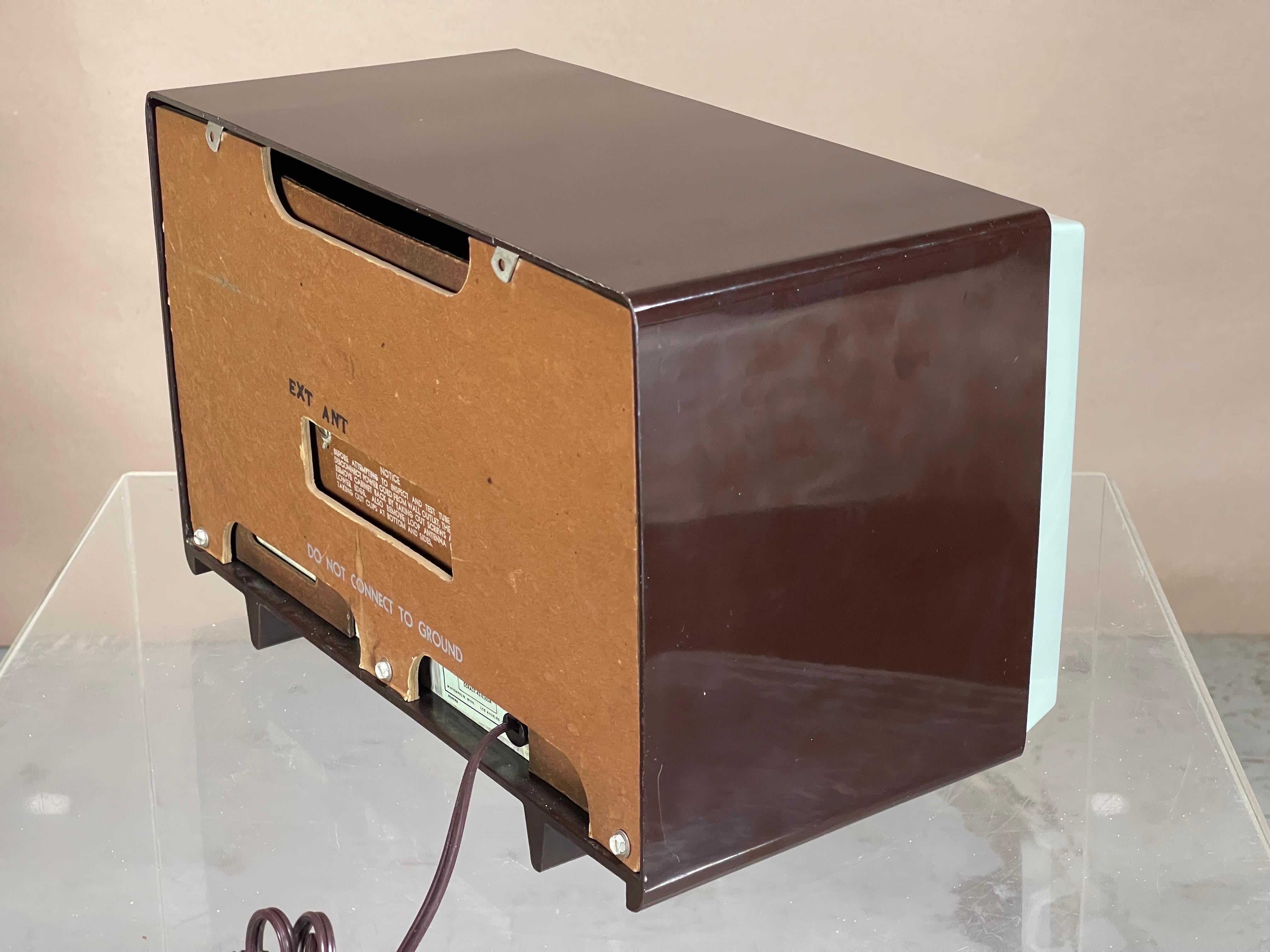 Vintage Tube AM Radio in Blue Green and Brown by Coronado Serviced 2