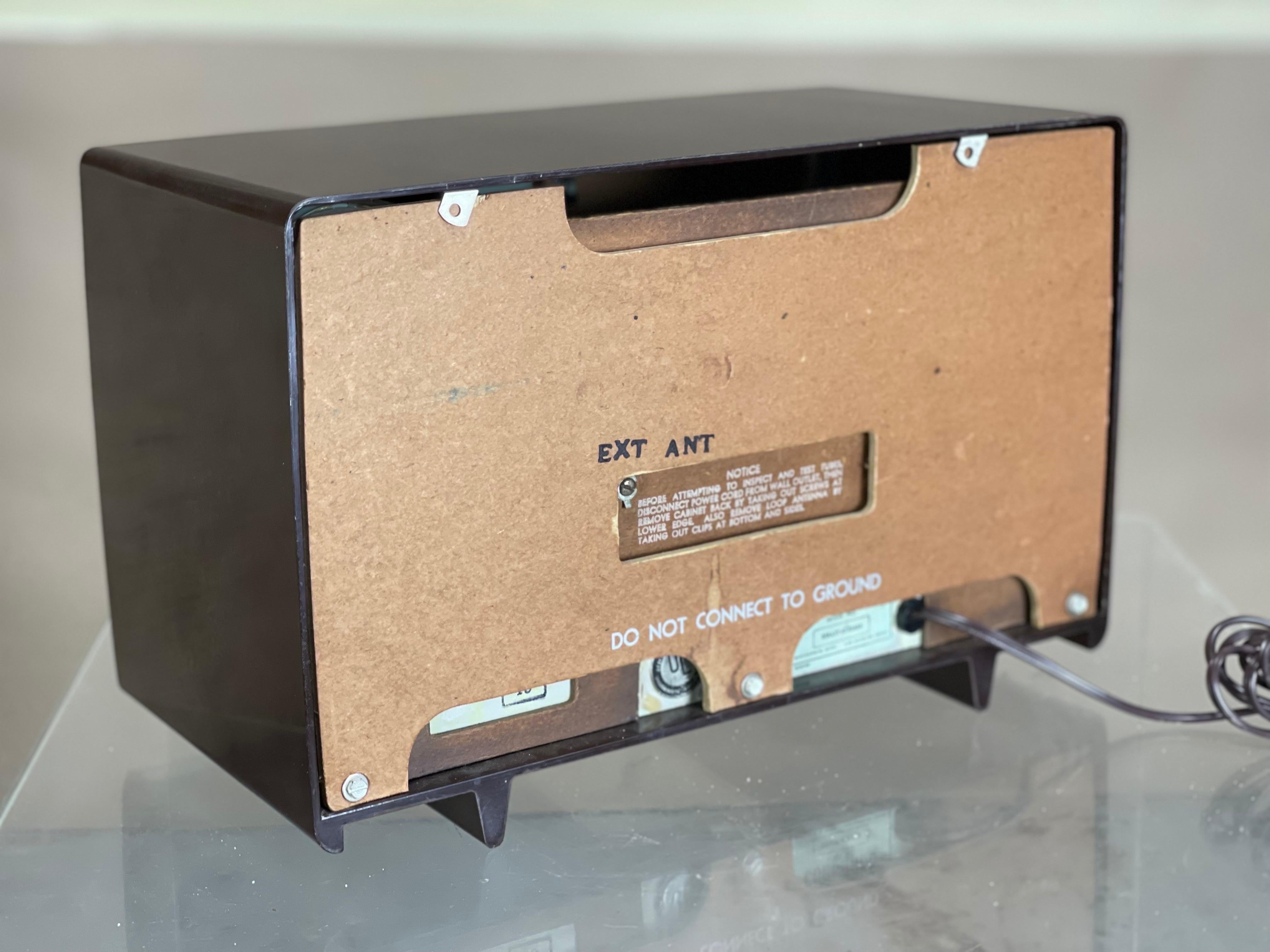Vintage Tube AM Radio in Blue Green and Brown by Coronado Serviced 3