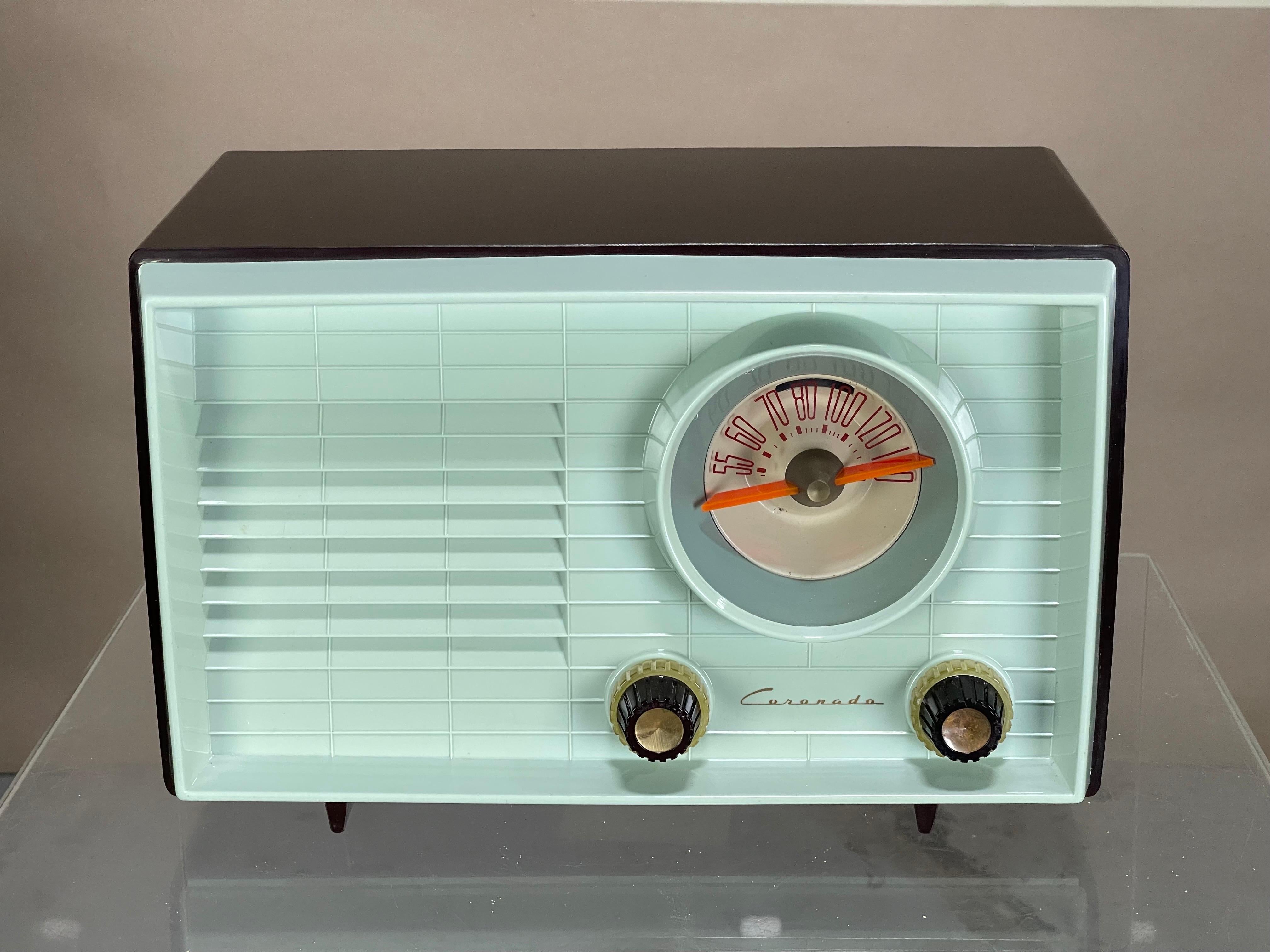 vintage am radio