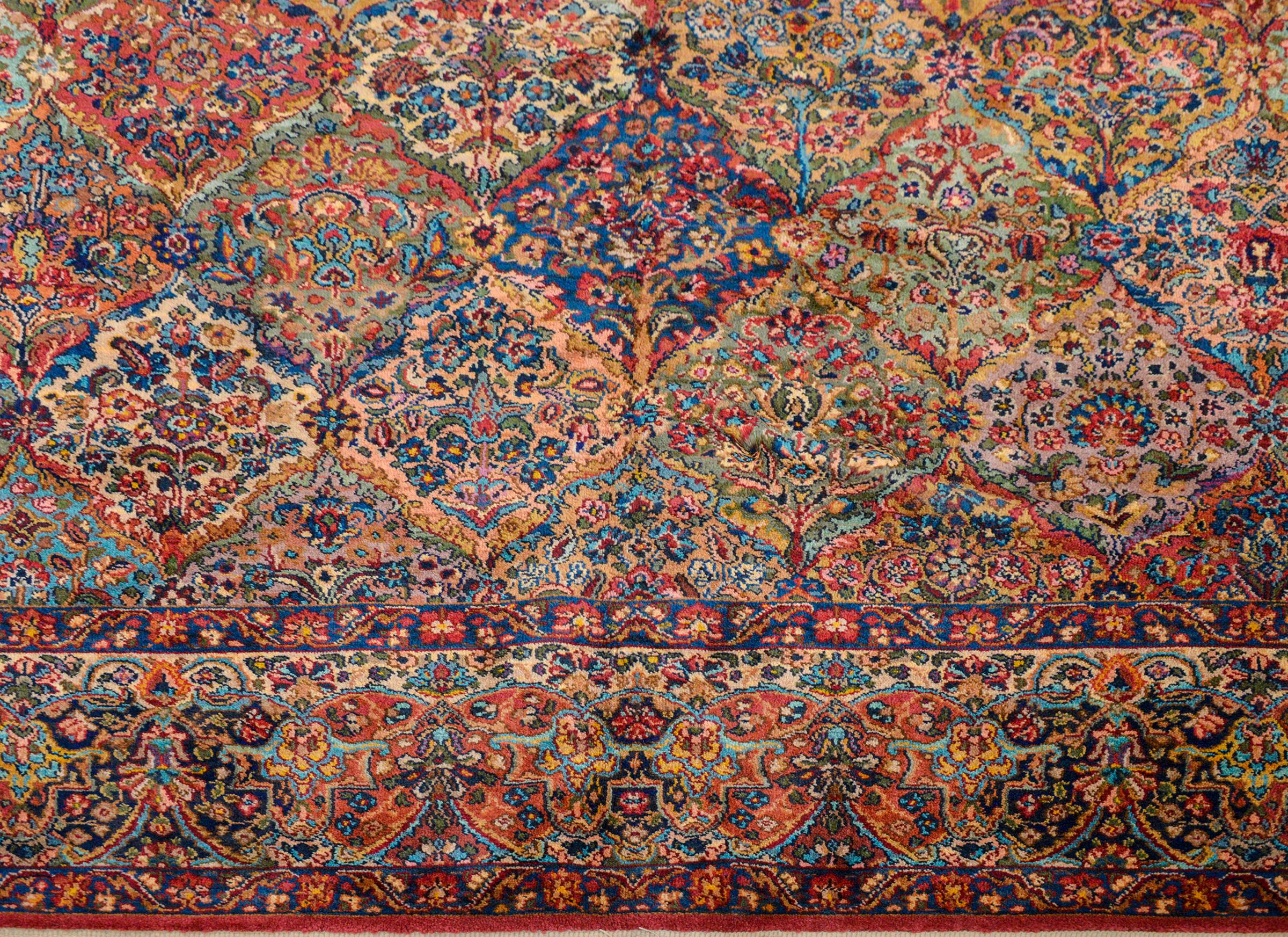 Persian Exceptional Early 20th Century Karastan Kirman Rug