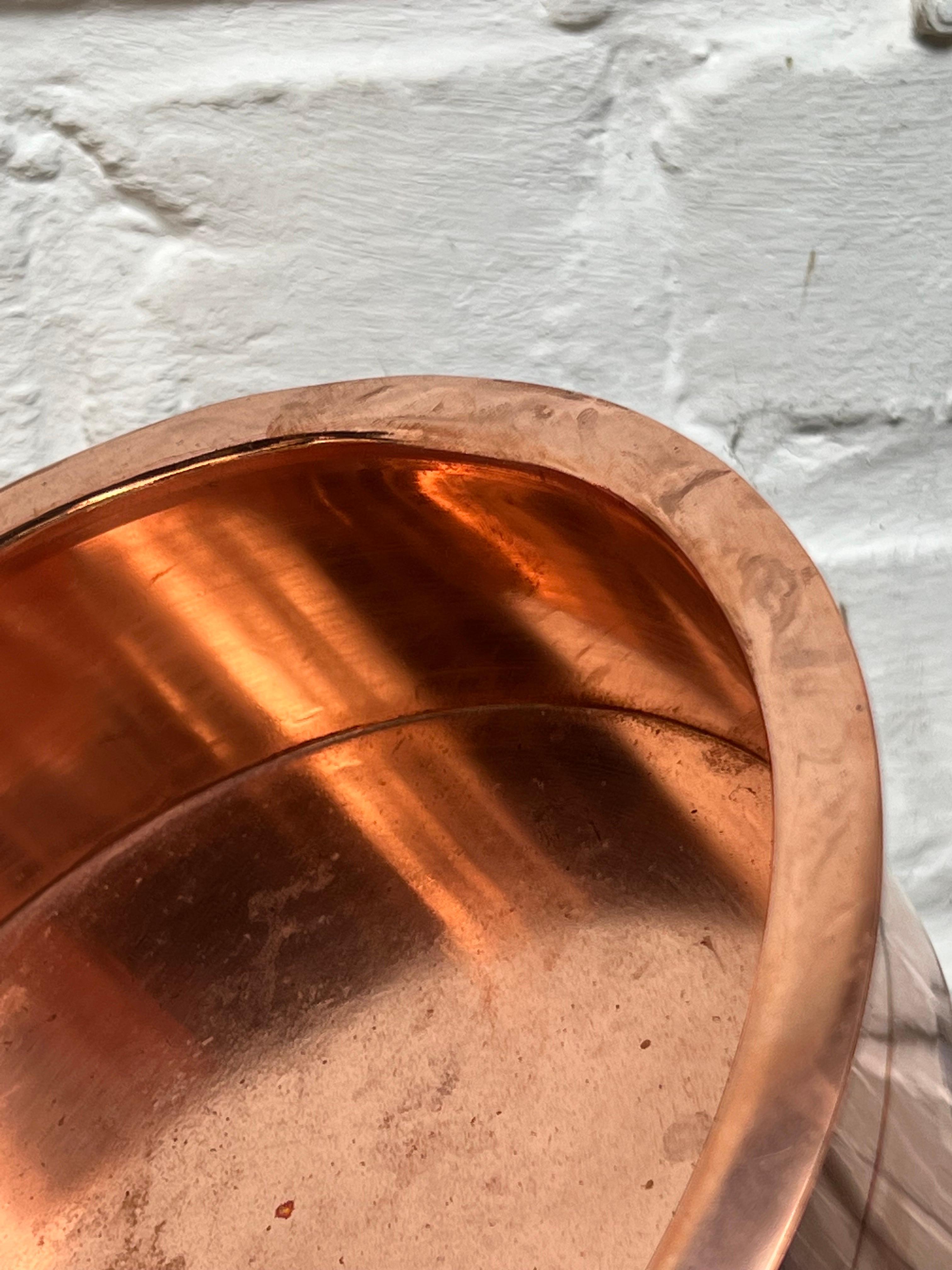 Excepcional Brass and Copper Wall Ashtray by Hans Agne Jakobsson, Sweden 1960s In Good Condition For Sale In Forest, BE