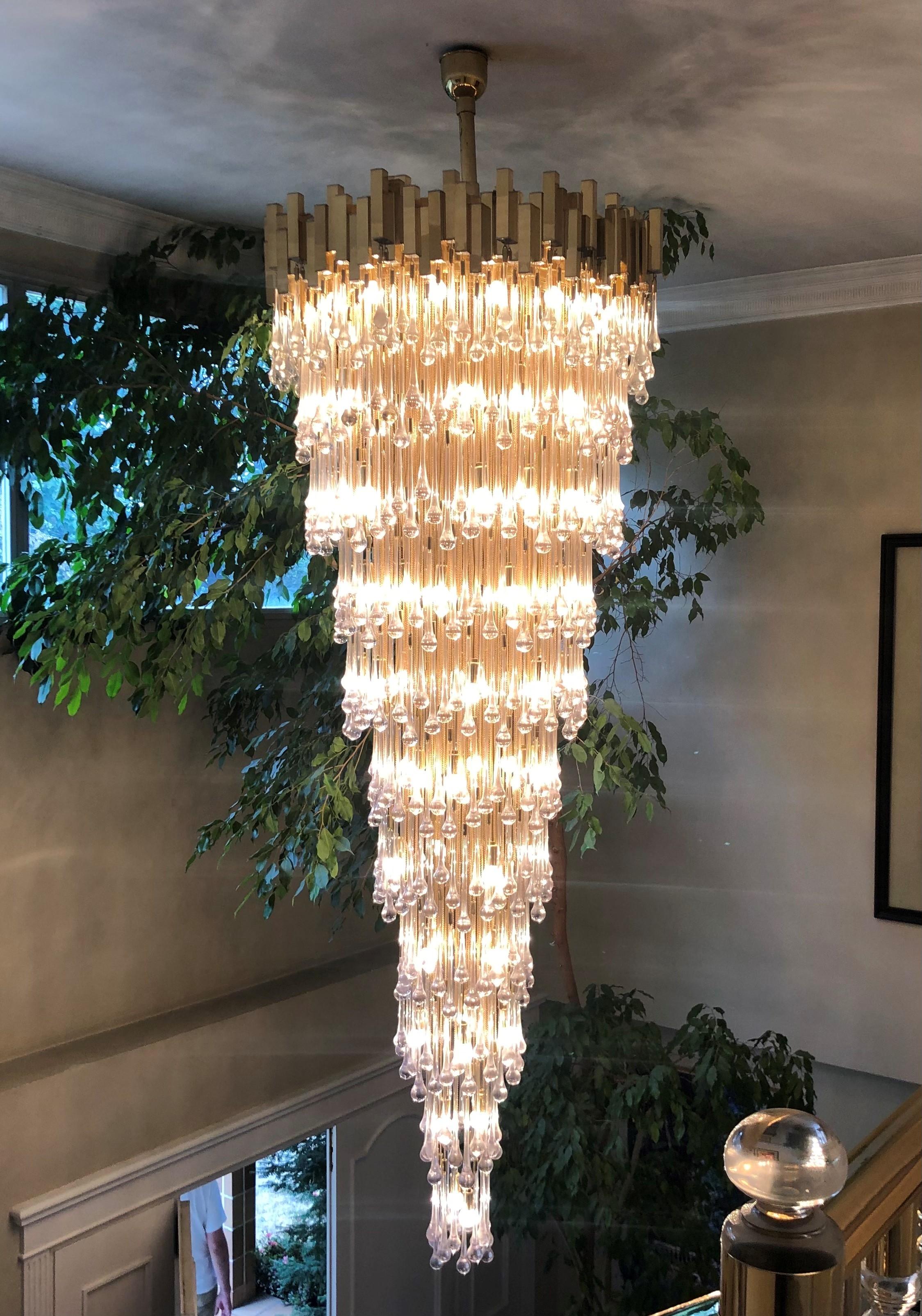 Exceptional Mid-Century Teardrop Glass Chandelier by BD Lumica, Barcelona, 1970s For Sale 2
