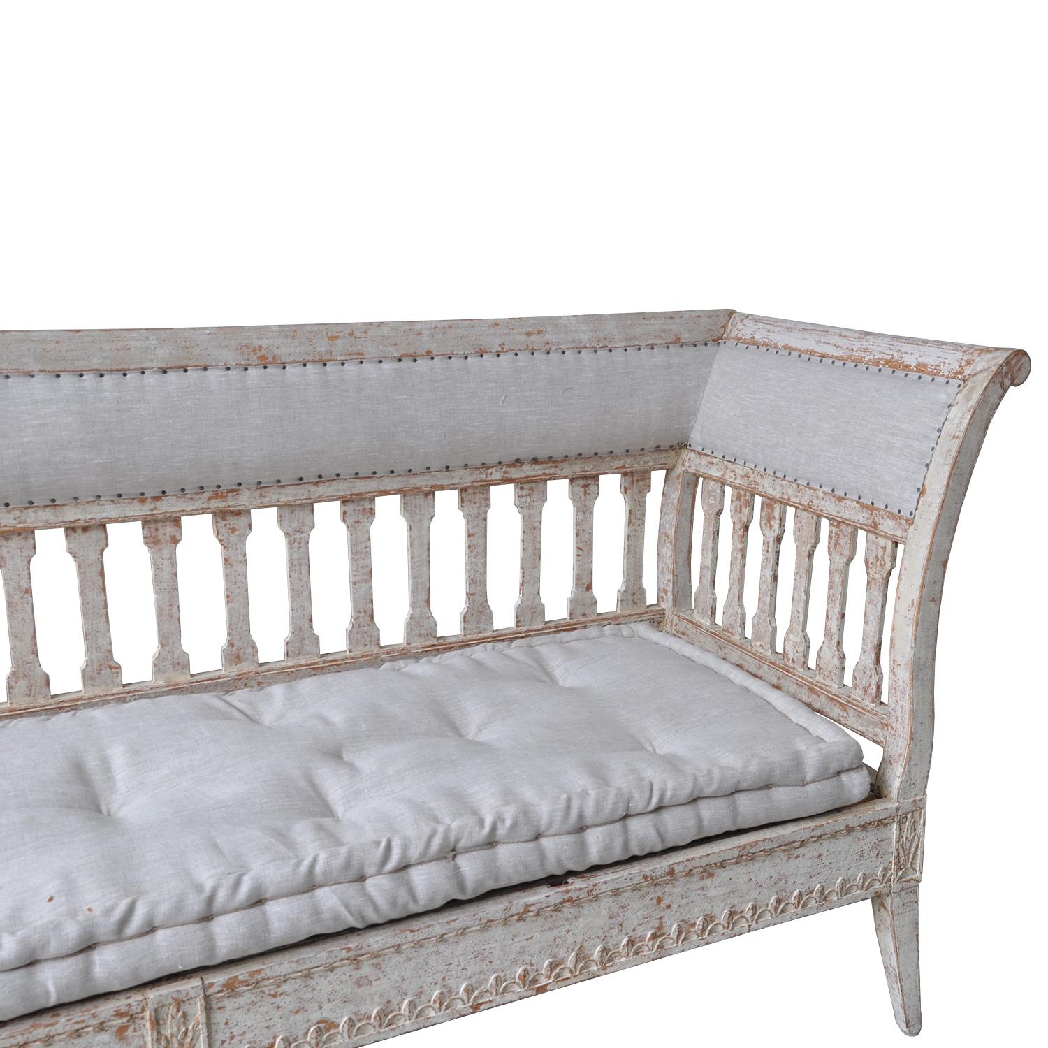 An exceptional quality three meter long Swedish period Gustavian sofa. This piece has been scraped to original paint and reupholstered in linen. From a private home in Vaxjo Smaland.