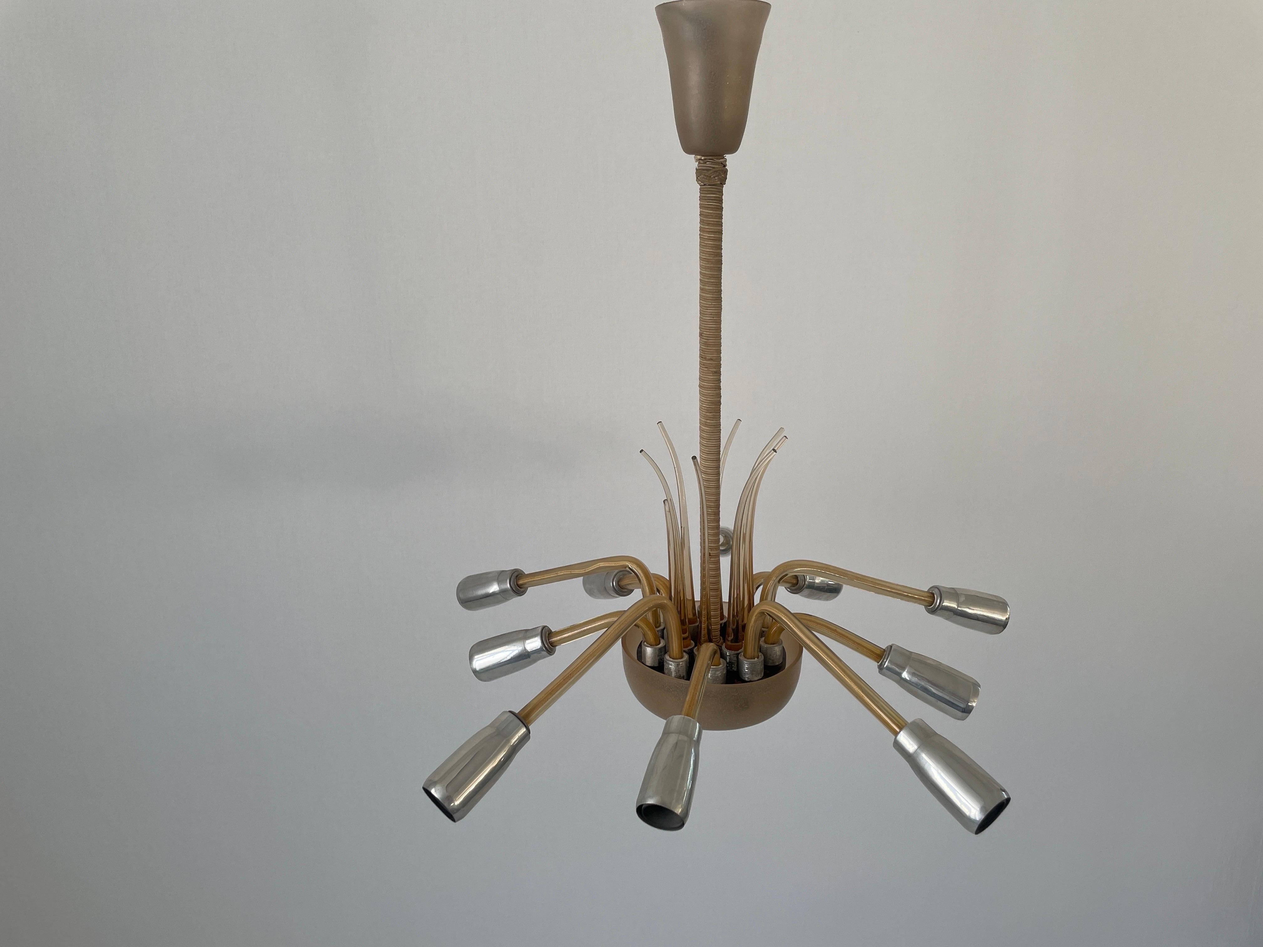 Excepcional araña Art Decó de 10 brazos en vidrio y metal, años 50, Alemania Metal en venta