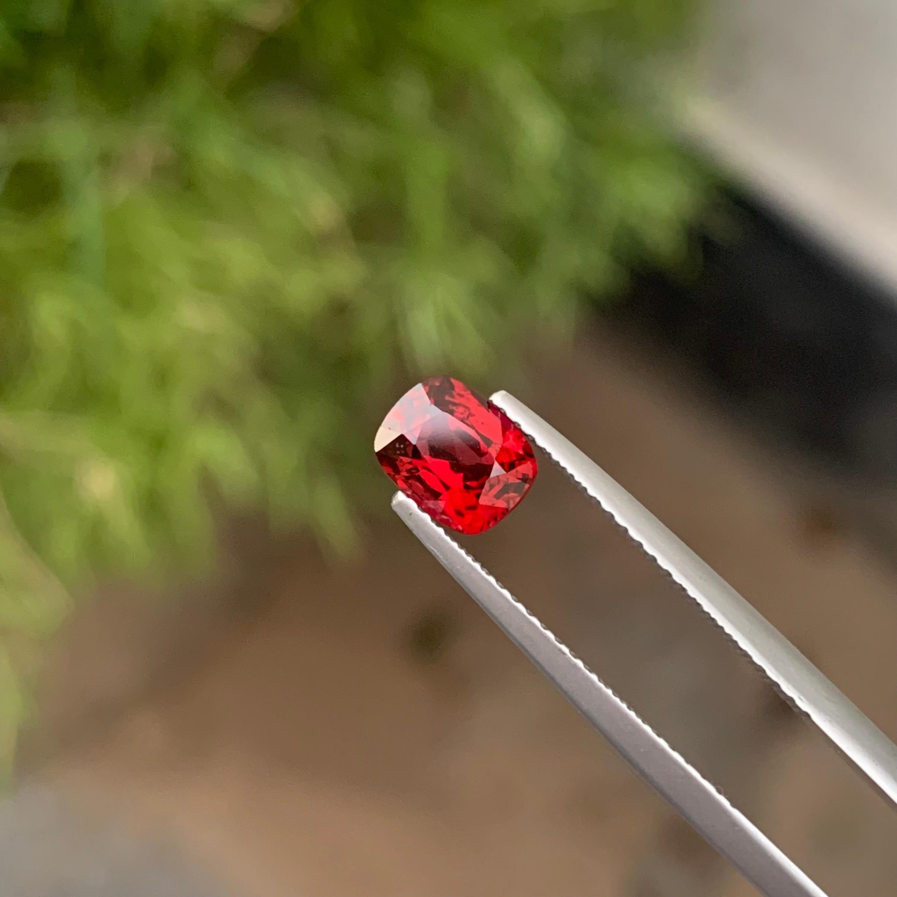 Exceptional 1.15 Carat Natural Loose Red Spinel From Burma Myanmar For Sale 1