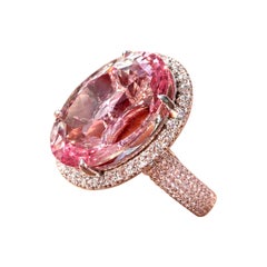 Exceptional 11.90 Carat Blush Pink Morganite and Diamond 18K White Gold Ring
