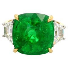 Exceptionnelle bague en or de 12,55 carats de grenat tsavorite et de diamant