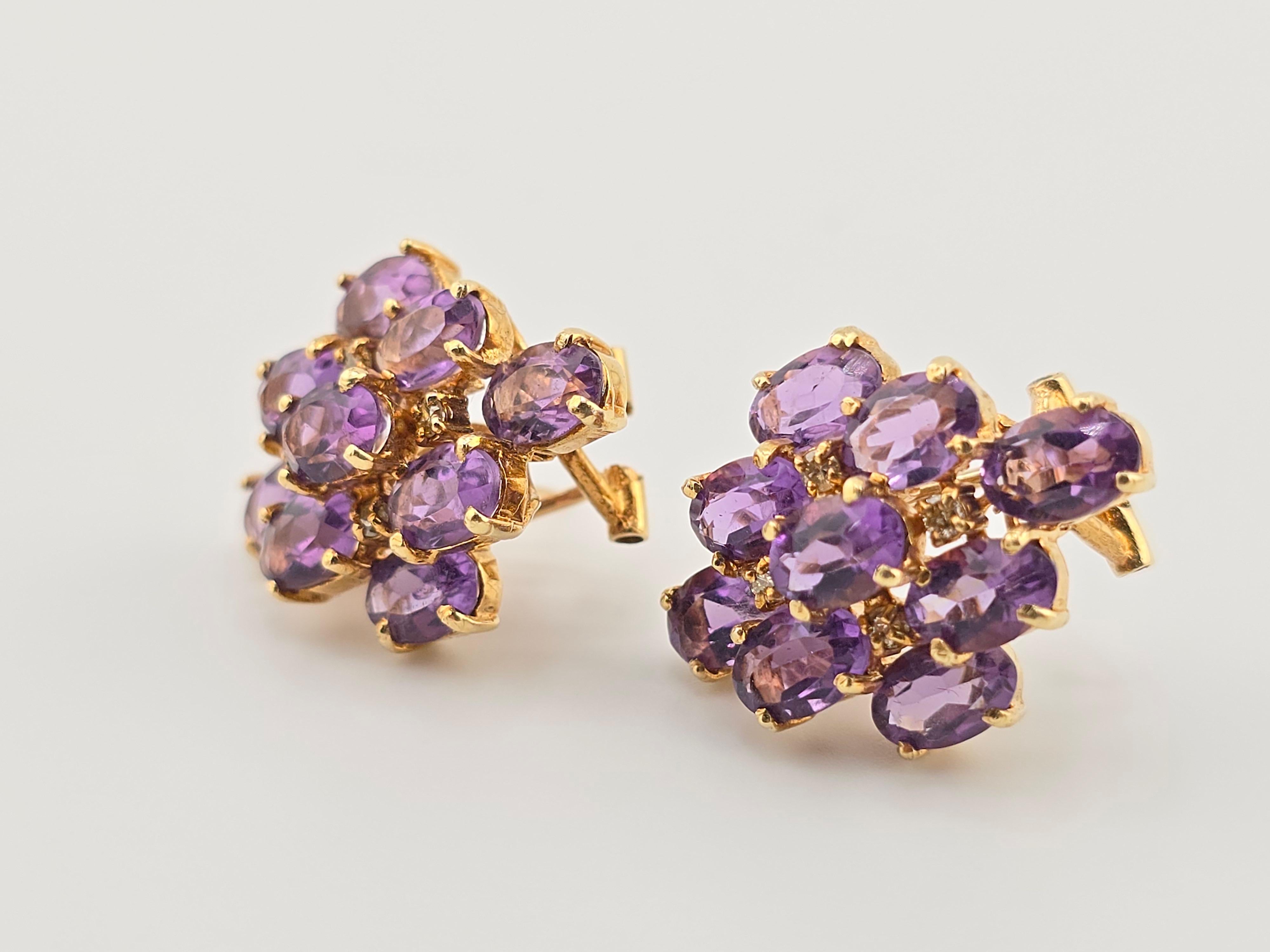 Exceptional 14K Yellow Gold Earrings with Amethyst Omega Clip Backs  In Good Condition For Sale In Media, PA
