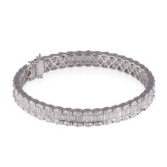 Exceptional 15 Carat Diamond and 18 Karat White Gold Bracelet, G/H, VVS1