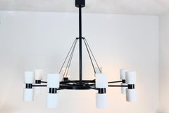 Excepcional araña de 16 luces 'Zonnewende' de J.W. Bosman para el RAAK de Amsterdam