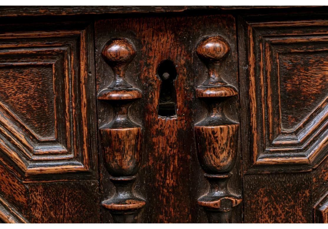 Exceptional 17th-18th Century Elaborately Carved Chest of Drawers In Good Condition In Bridgeport, CT