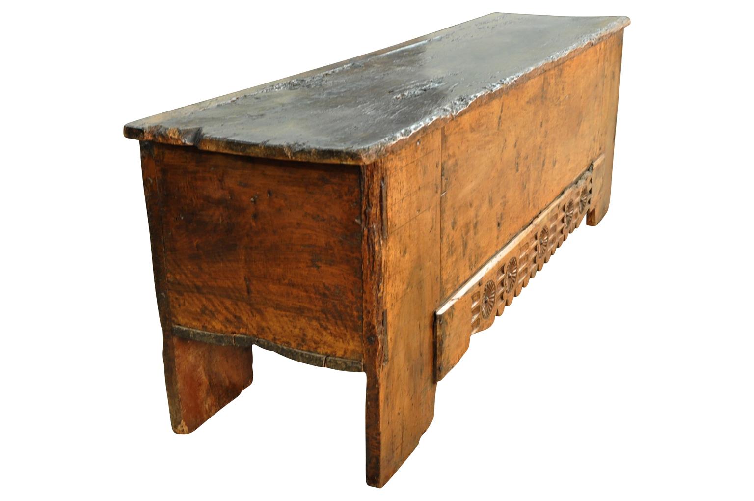 French Exceptional 17th Century Coffre - Trunk