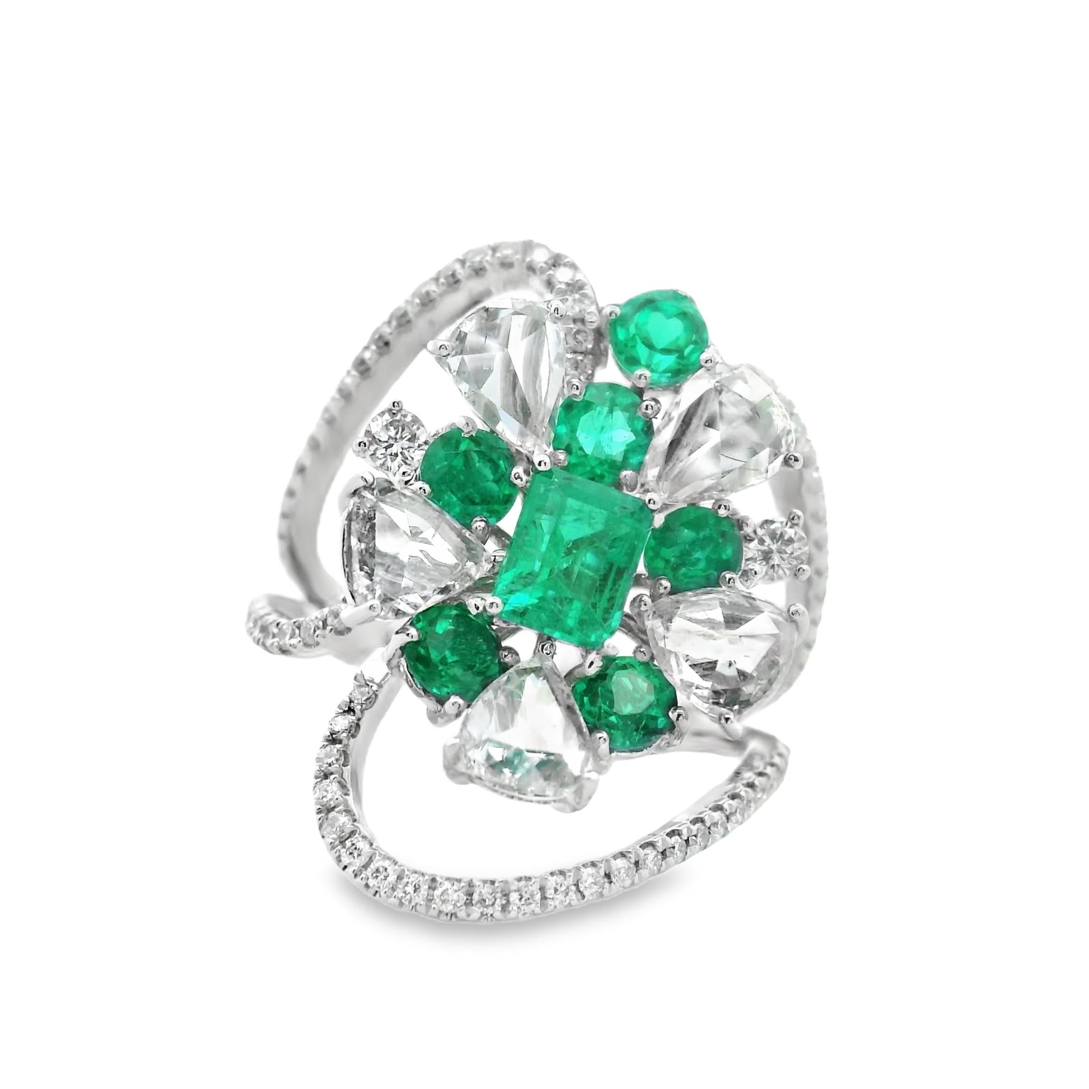 Exceptional 18k White Gold Columbian Emerald Rose Cut Diamond Modern Ring