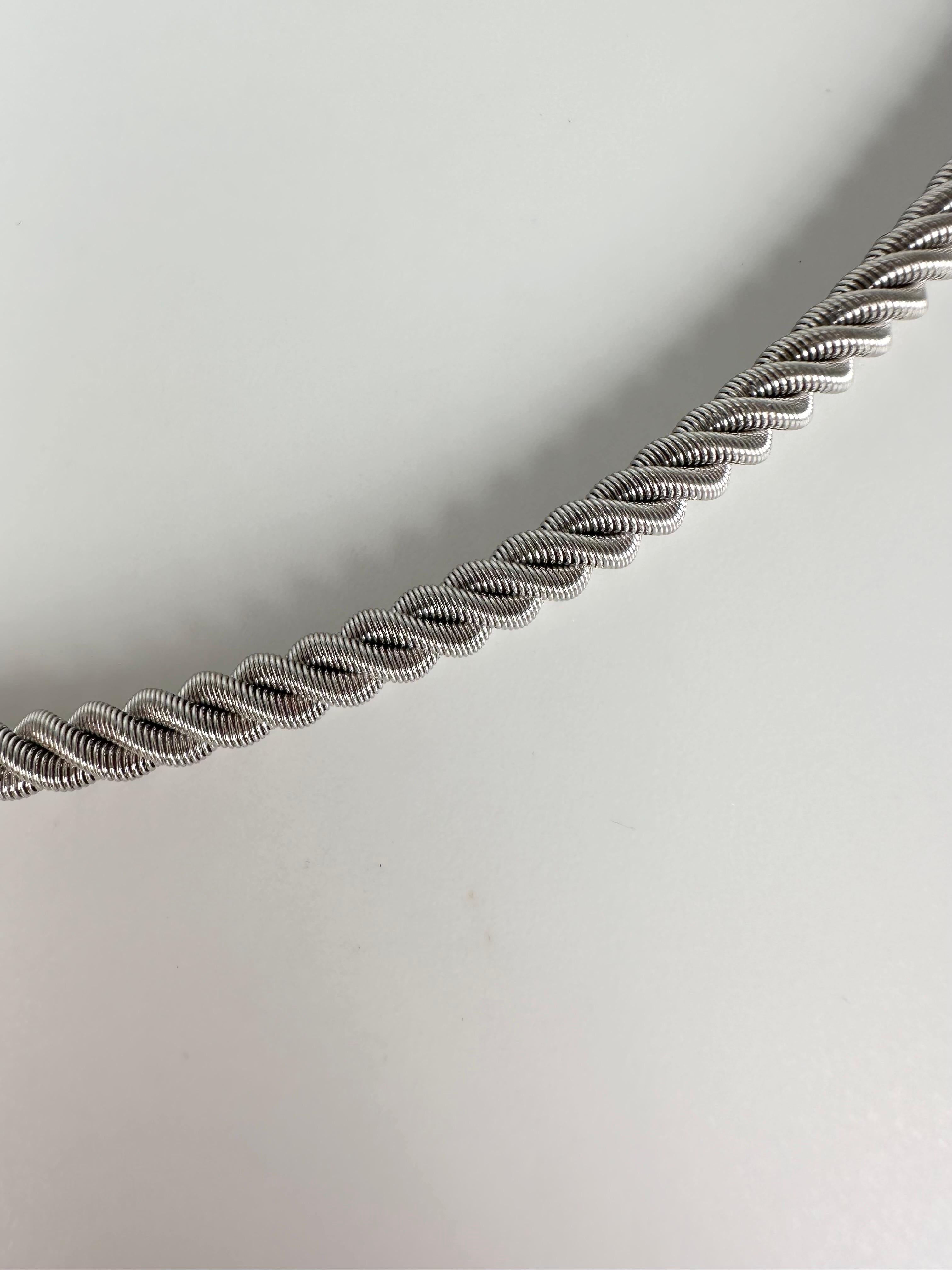 Women's or Men's Exceptional 18KT white gold chain necklace 18 inches unique twisted fancy chain For Sale