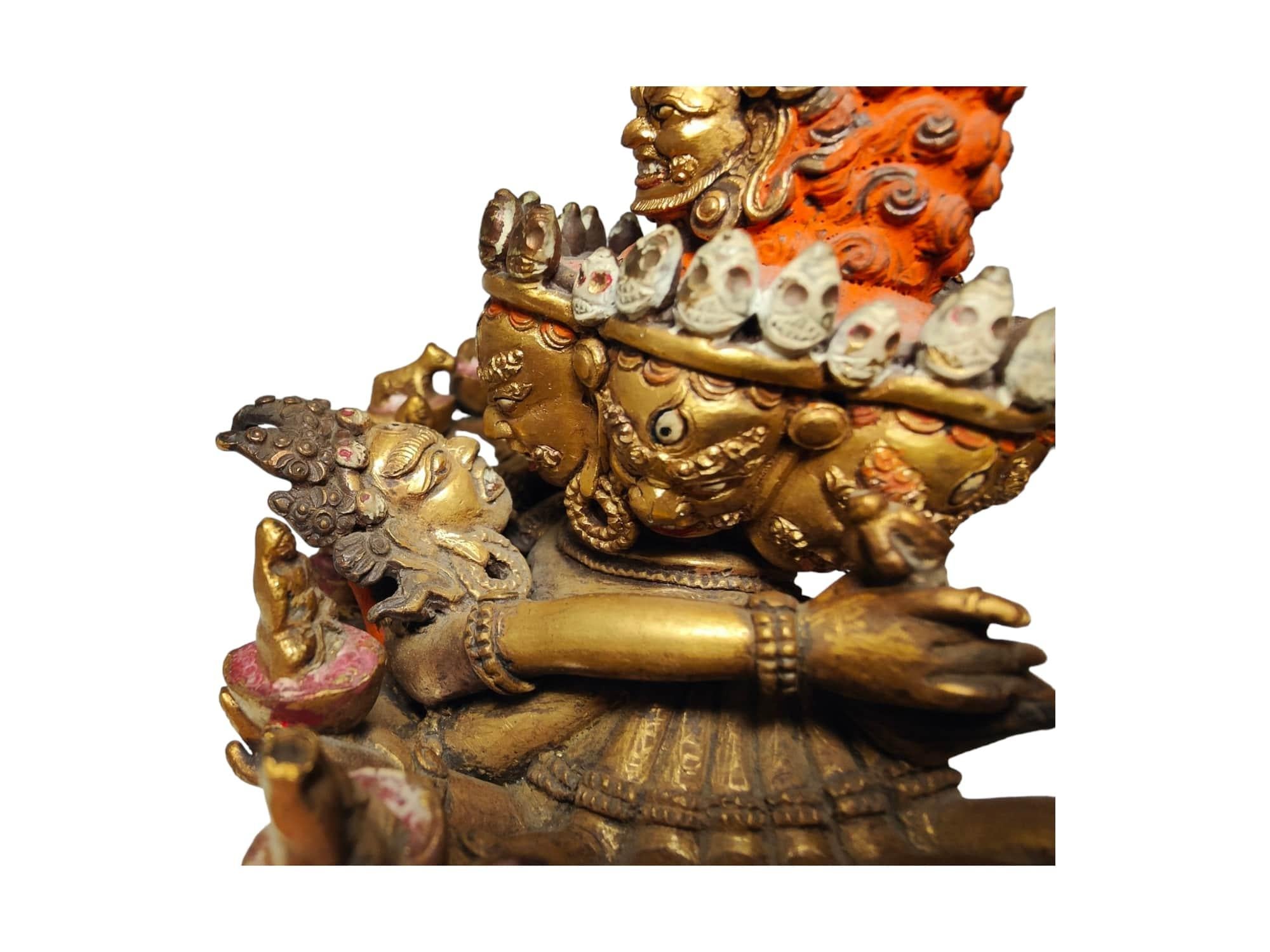 Exceptional 18th Century Chinese Tibetan Gilt Bronze Cakrasamvara in Yab Yum For Sale 12
