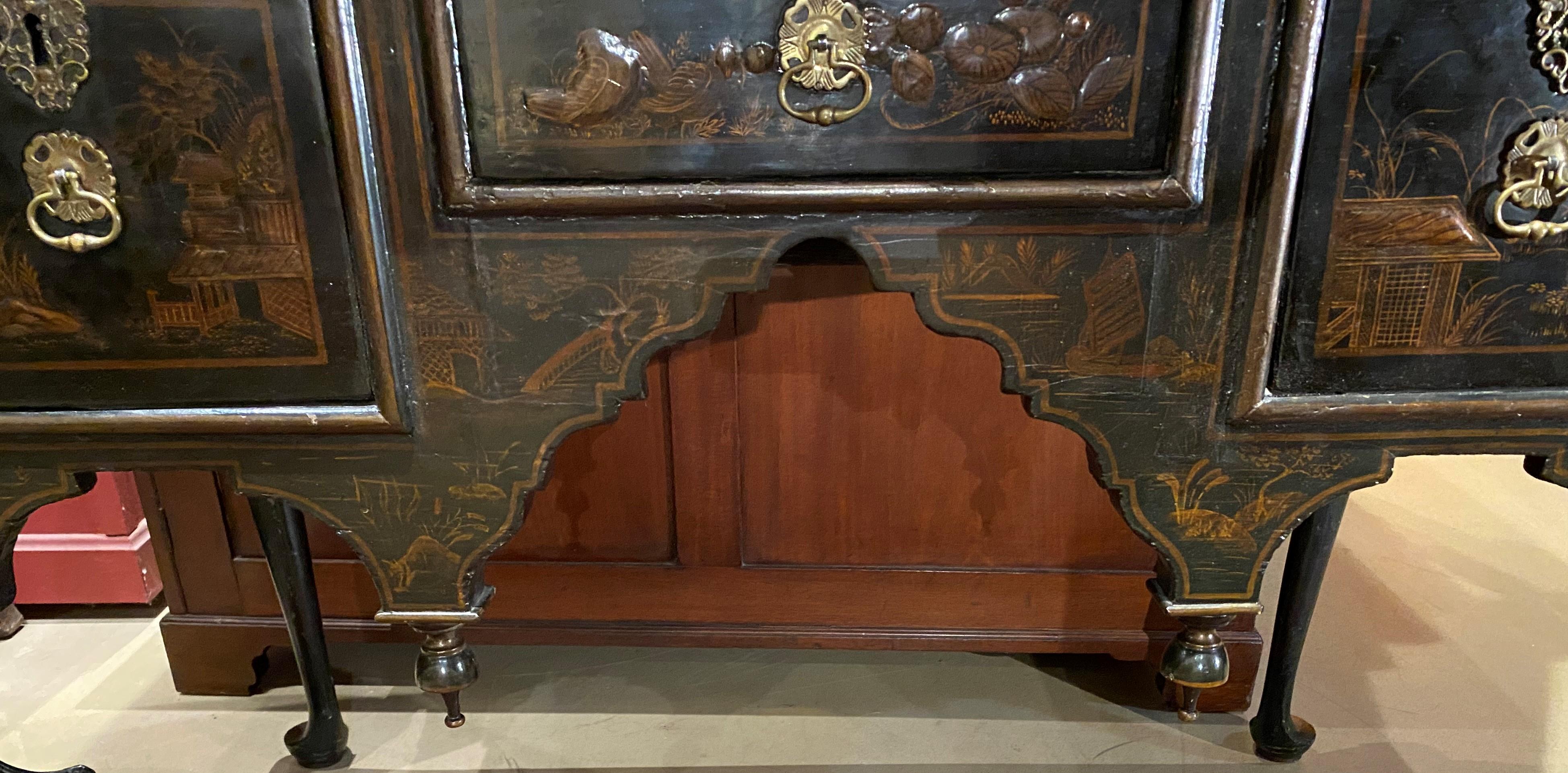Exceptional 18th Century English Chinoiserie Two Part Oak Highboy For Sale 8