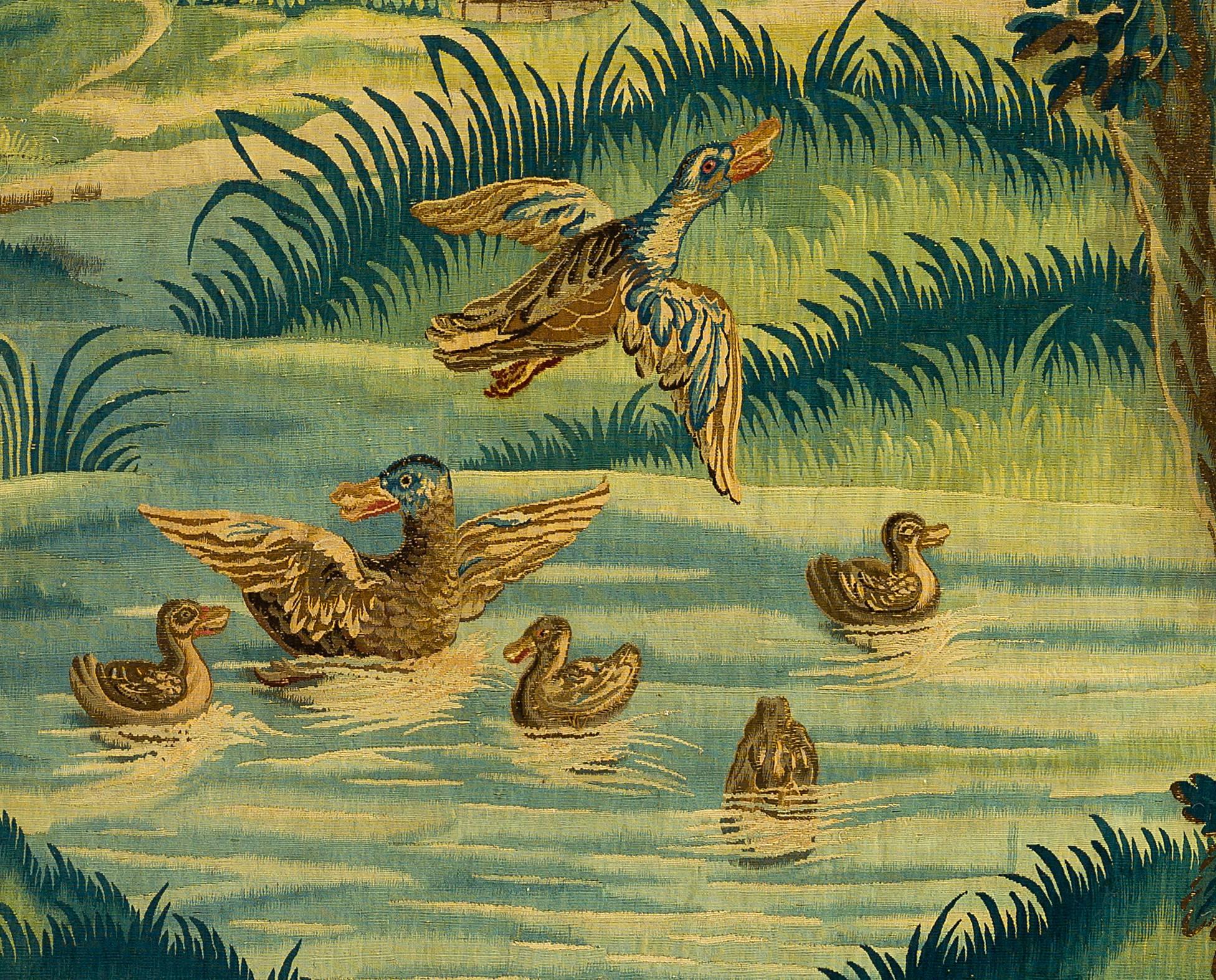 Exceptional 18th Century French Verdure Tapestry Made in Arras In Excellent Condition For Sale In Paris, FR